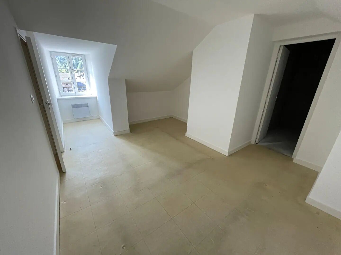 Appartement à louer, 87m², Saint-Julien-Chapteuil