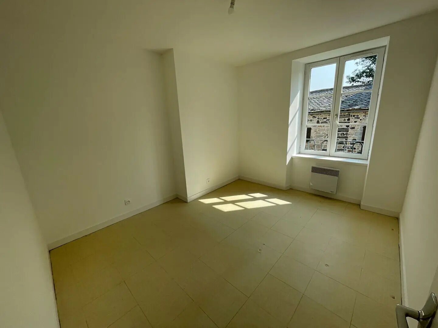 Appartement à louer, 87m², Saint-Julien-Chapteuil