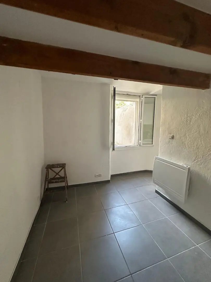 Appartement à louer, 24m², Saint-Chamas