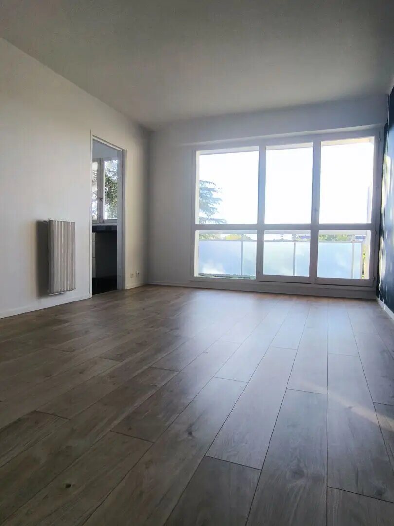 Appartement à louer, 45m², Chatou