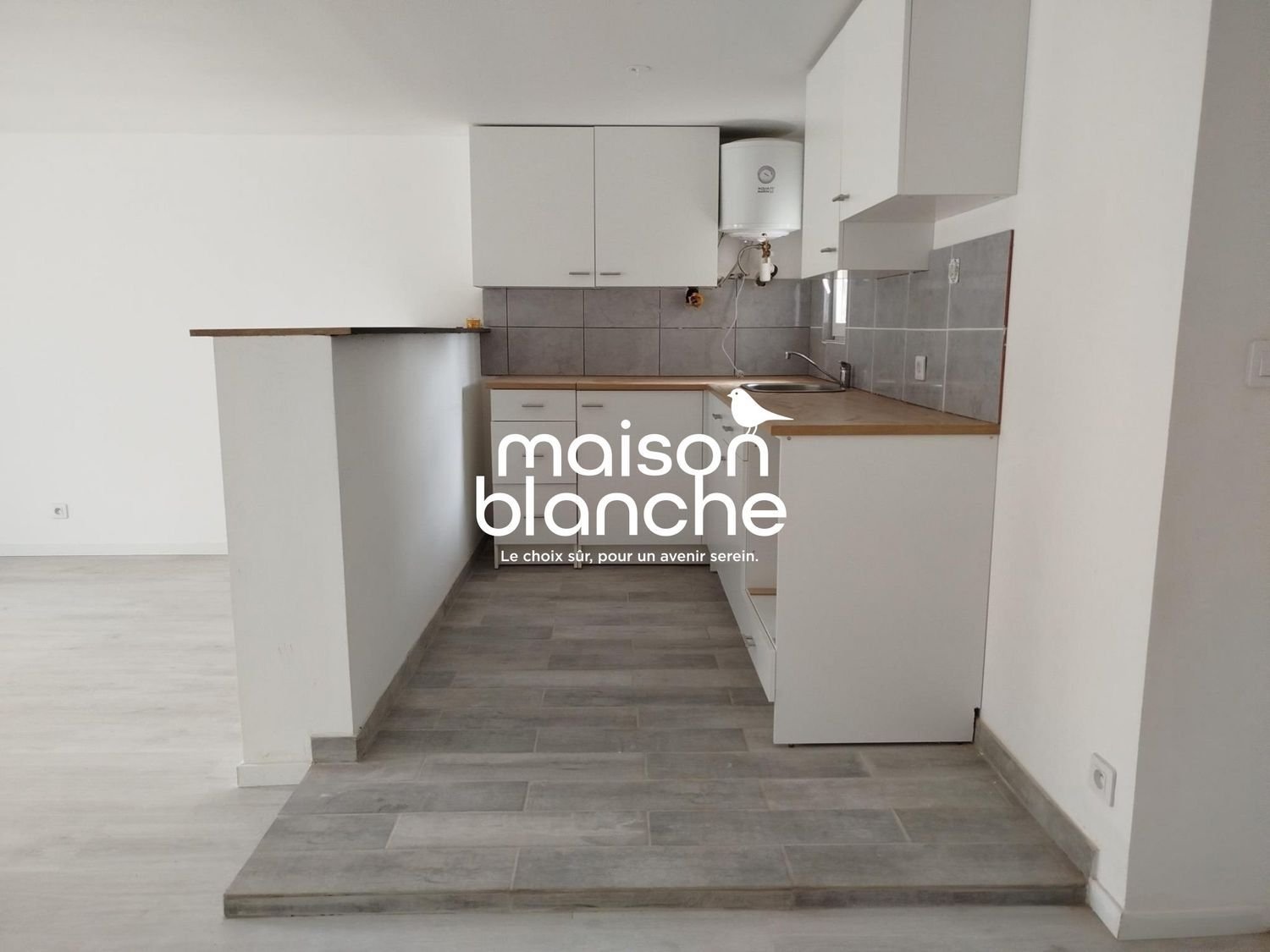 Appartement à louer, 72m², Guîtres