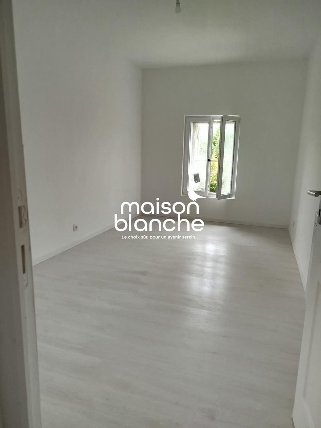 Appartement à louer, 72m², Guîtres