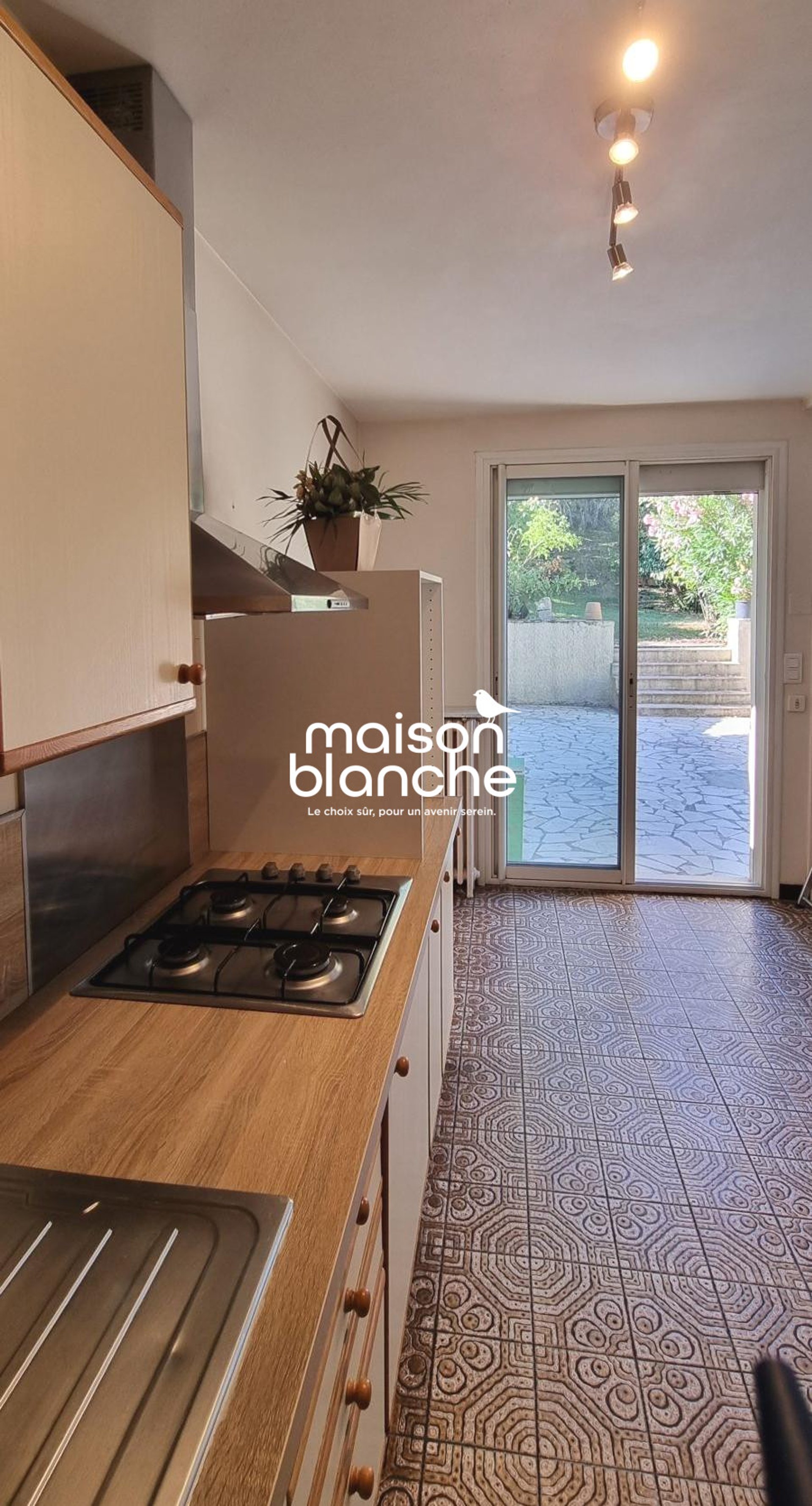 Maison à vendre, 4m², Lormont