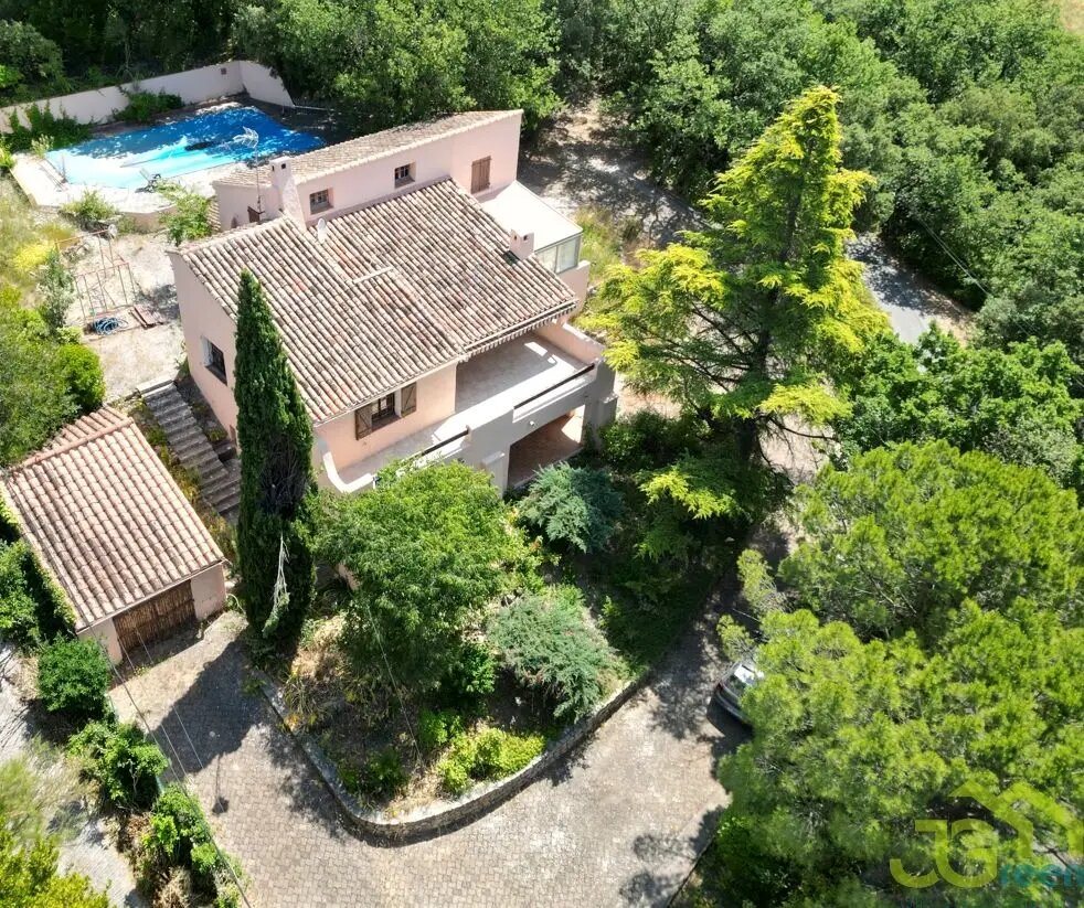 Maison à vendre, 187m², Garéoult