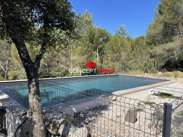 Maison à vendre, 212m², Solliès-Toucas