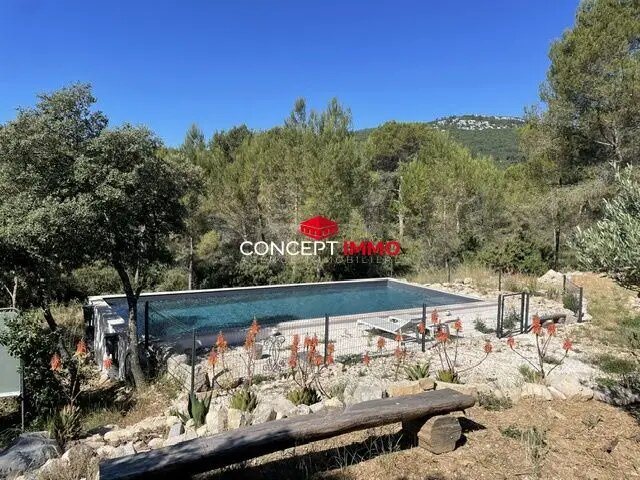 Maison à vendre, 212m², Solliès-Toucas
