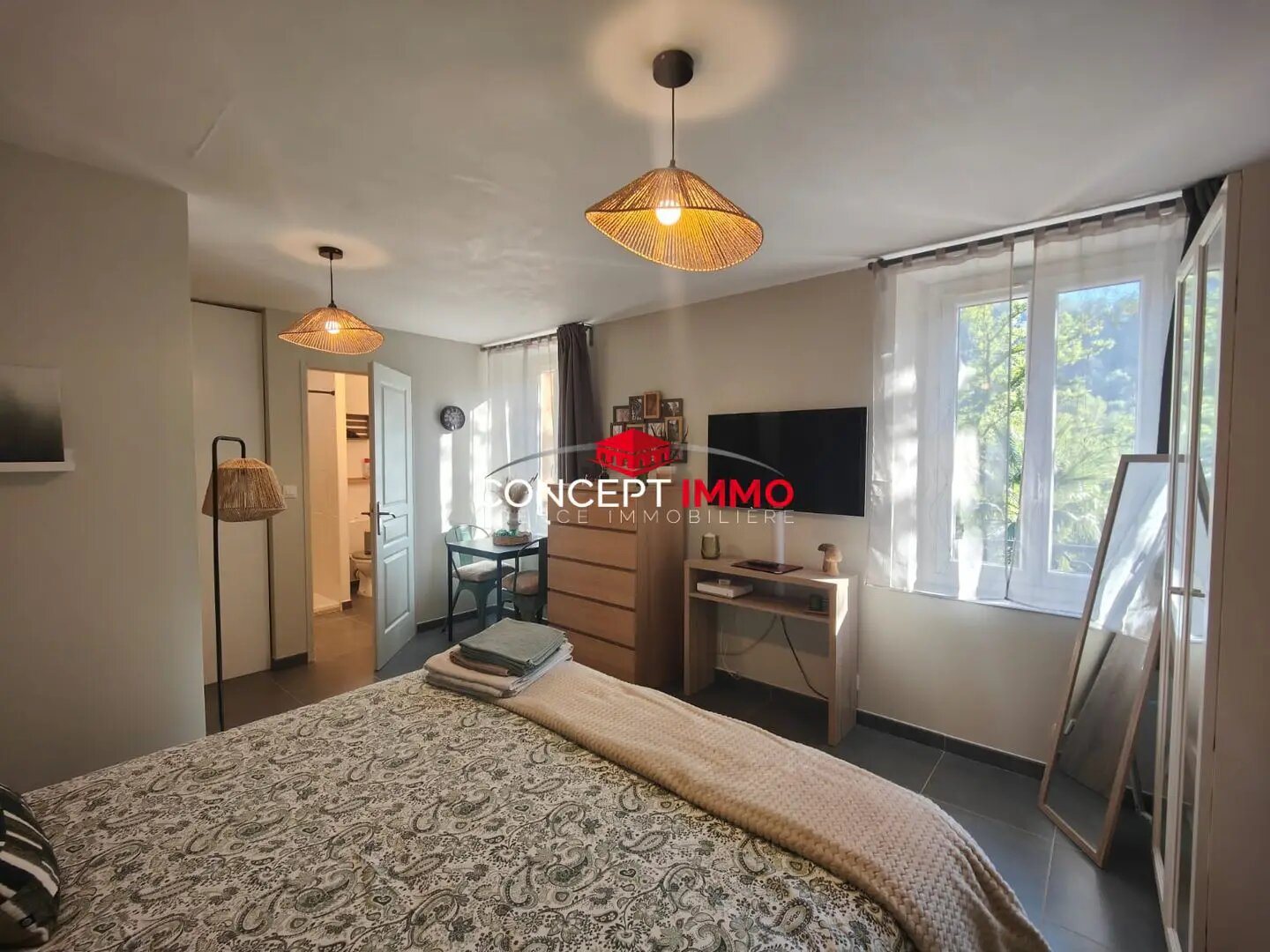 Appartement à louer, 25m², Méounes-lès-Montrieux