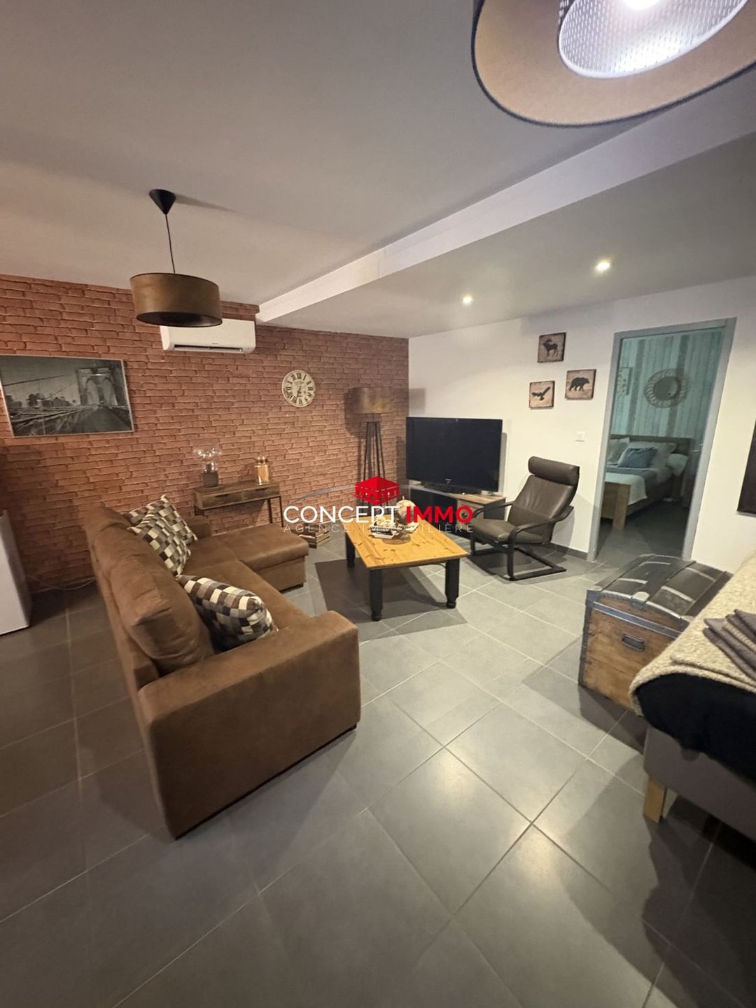 Appartement à louer, 65m², Méounes-lès-Montrieux
