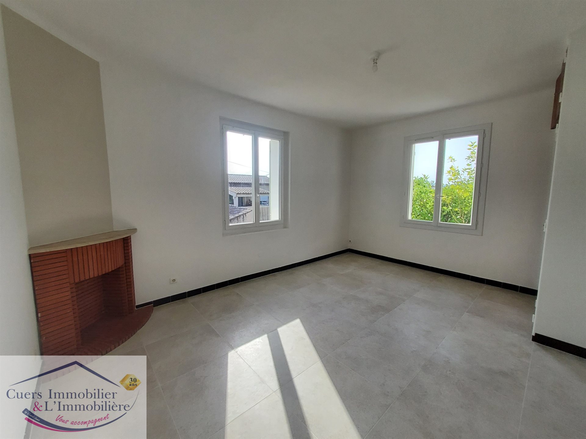 Maison à louer, 78m², Cuers
