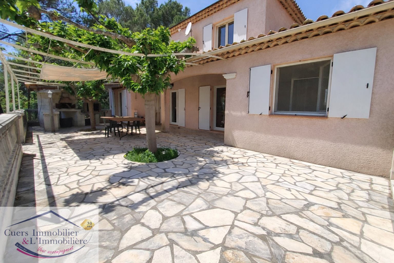 Maison à vendre, 125m², Cuers