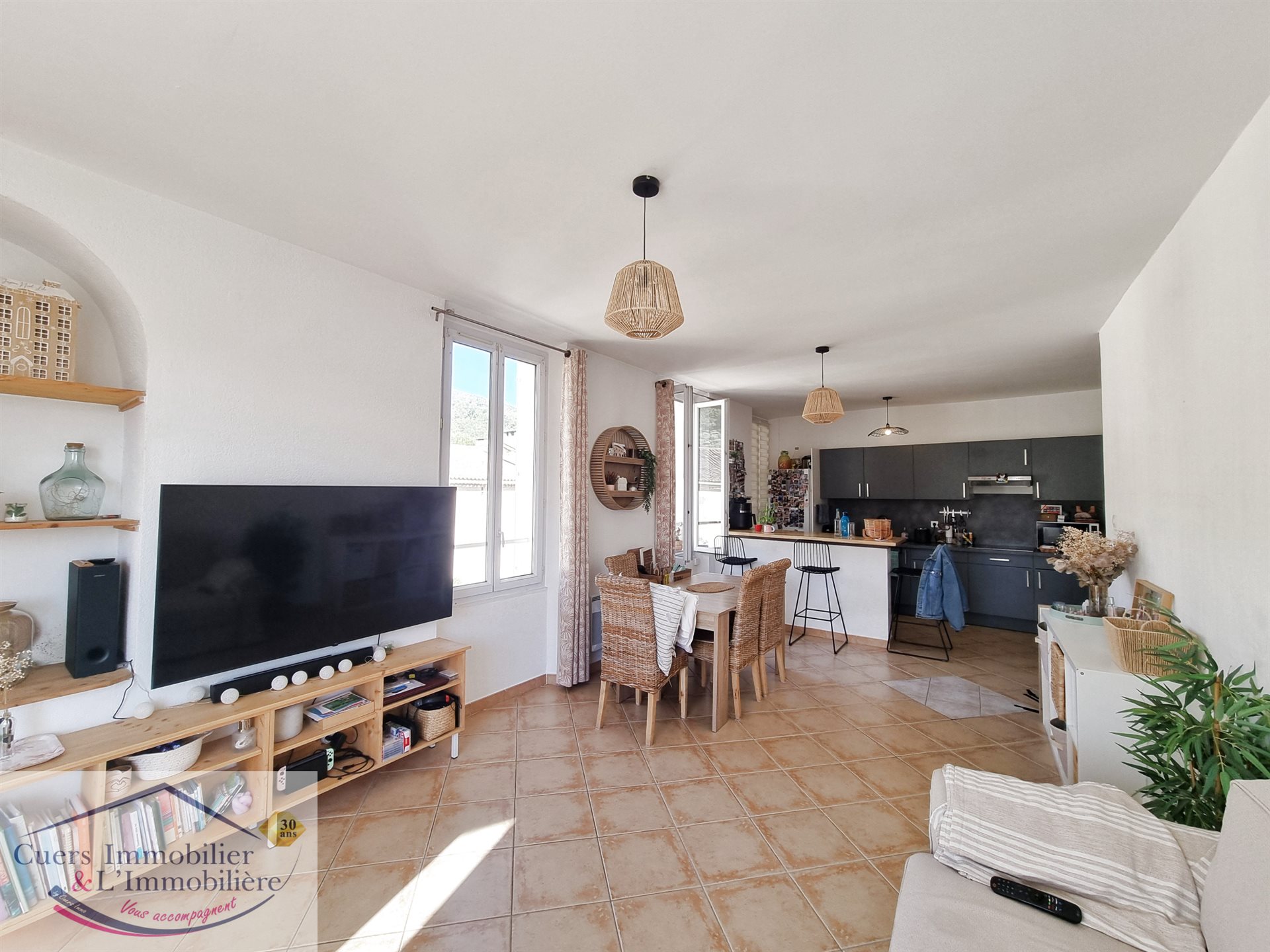 Appartement à vendre, 73m², Solliès-Pont