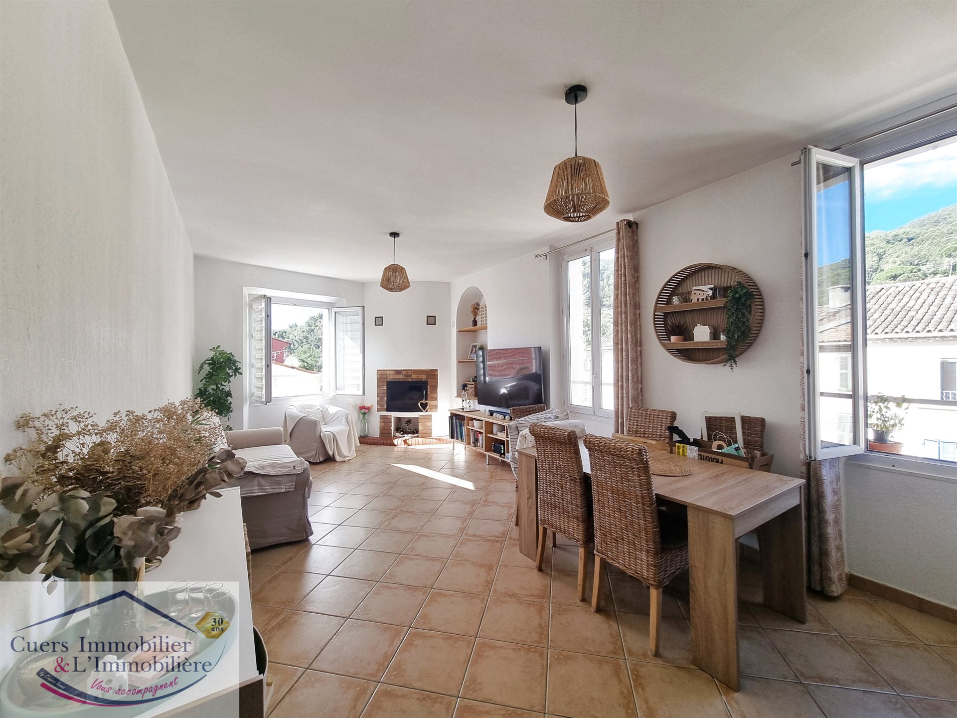 Appartement à vendre, 73m², Solliès-Pont