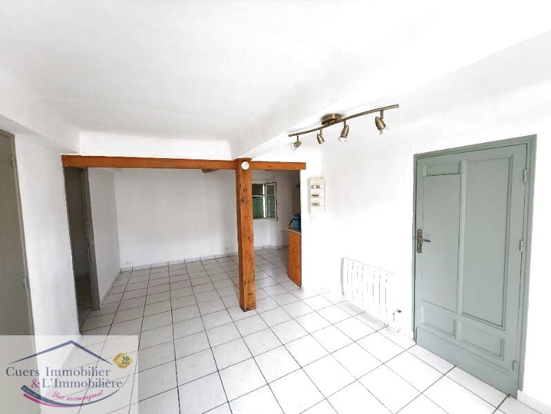 Appartement à louer, 37m², La Crau