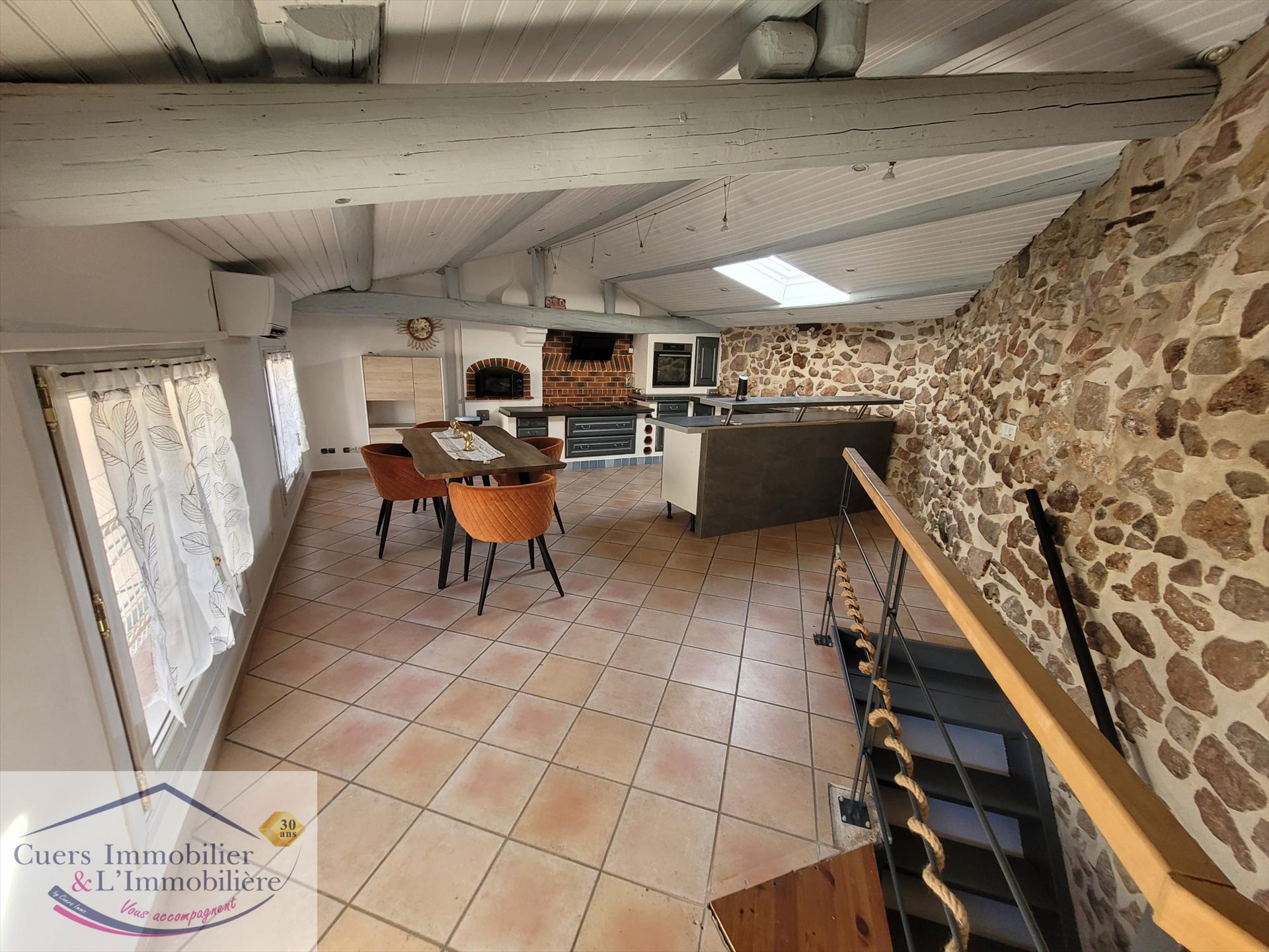 Maison à louer, 76m², Cuers