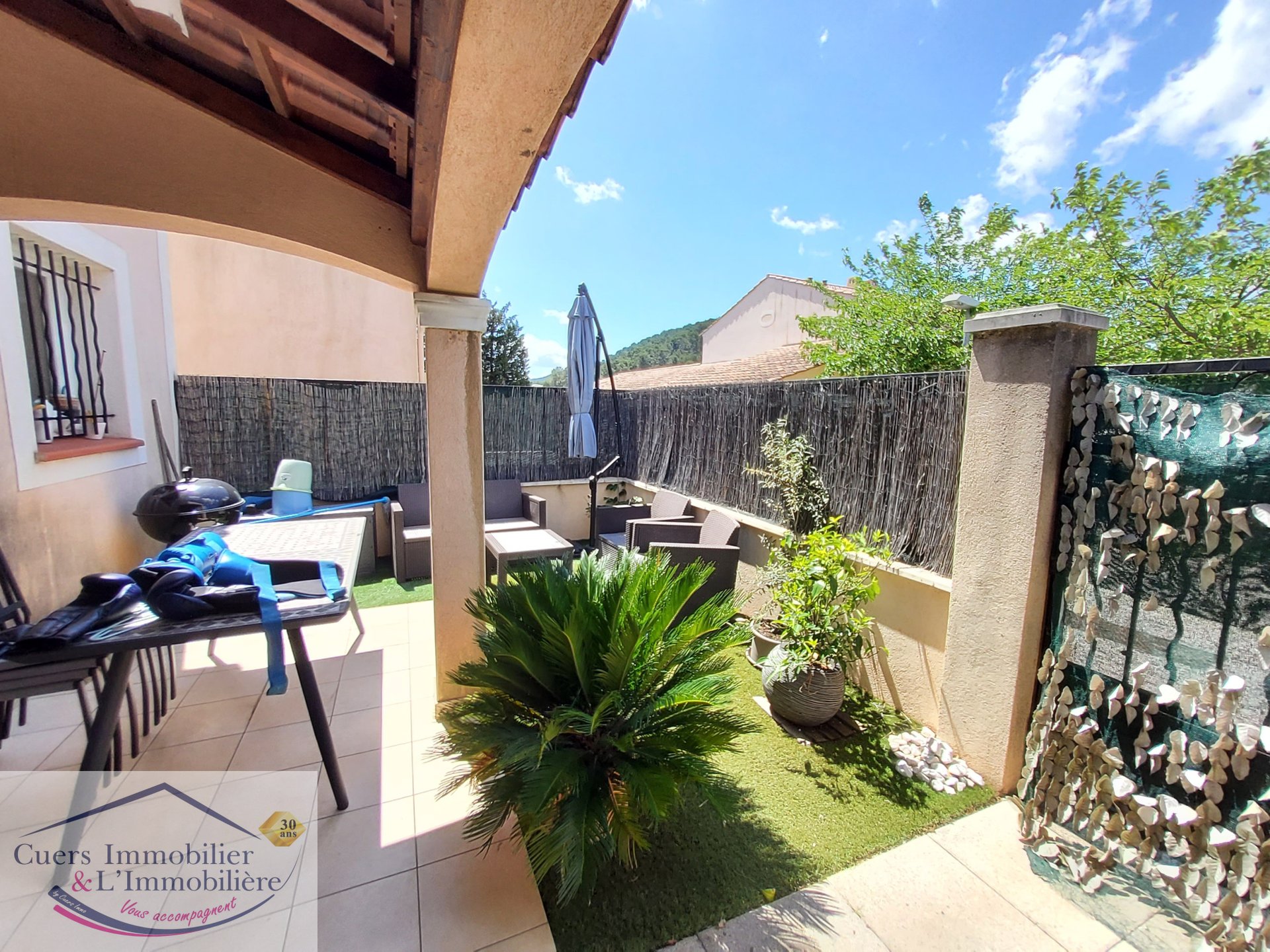 Maison à louer, 71m², Cuers