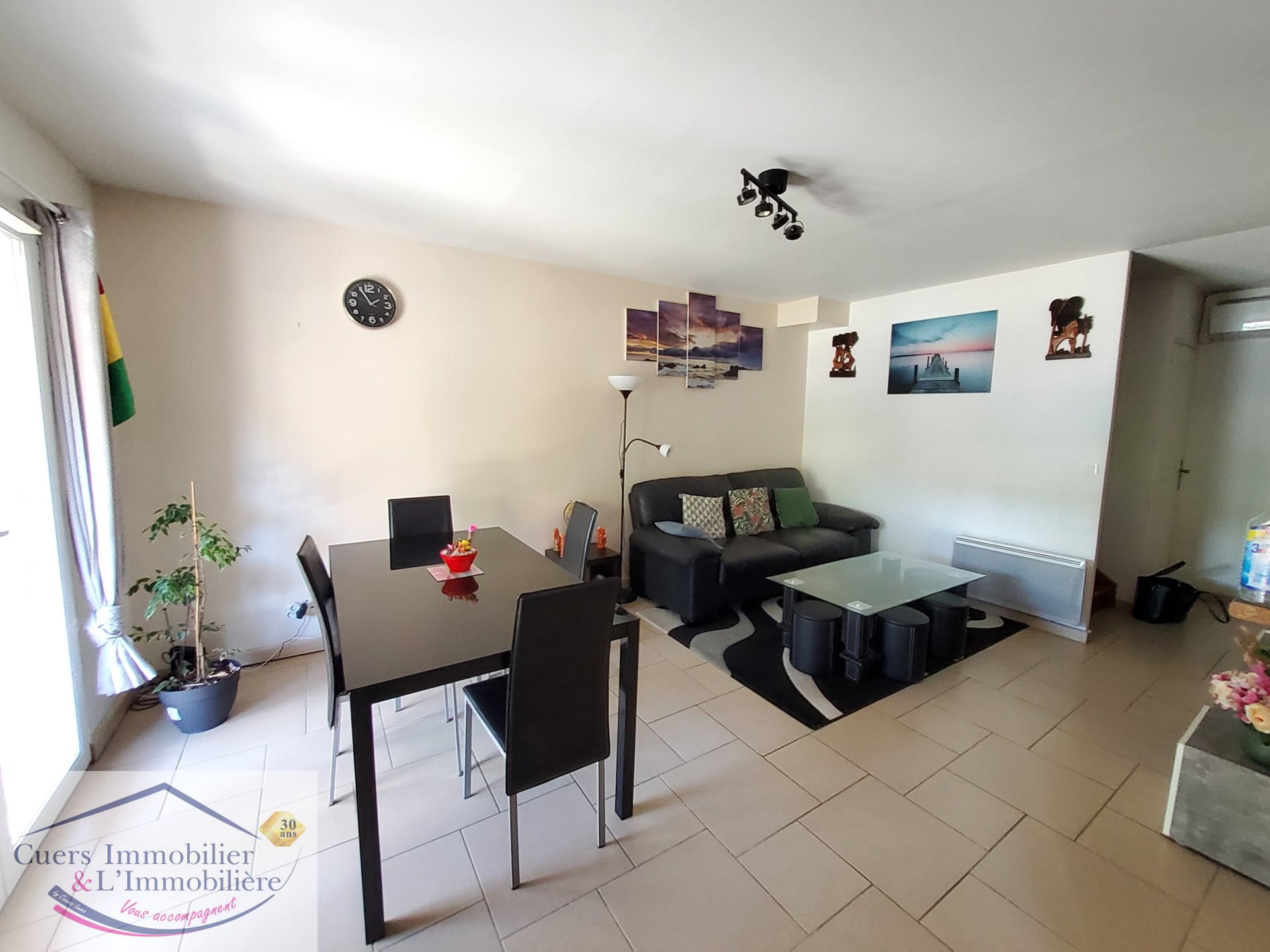 Maison à louer, 71m², Cuers
