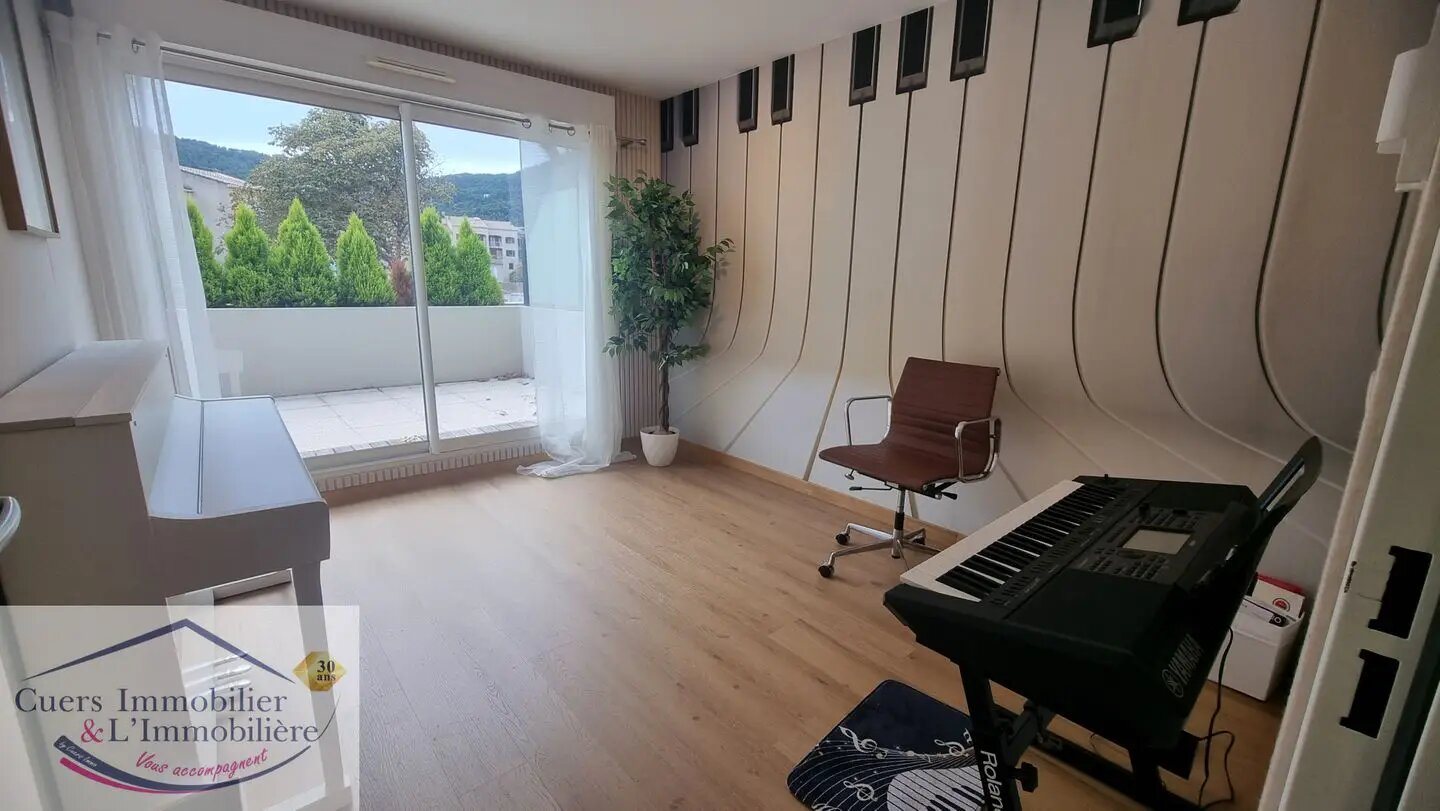 Appartement à vendre, 55m², Solliès-Pont