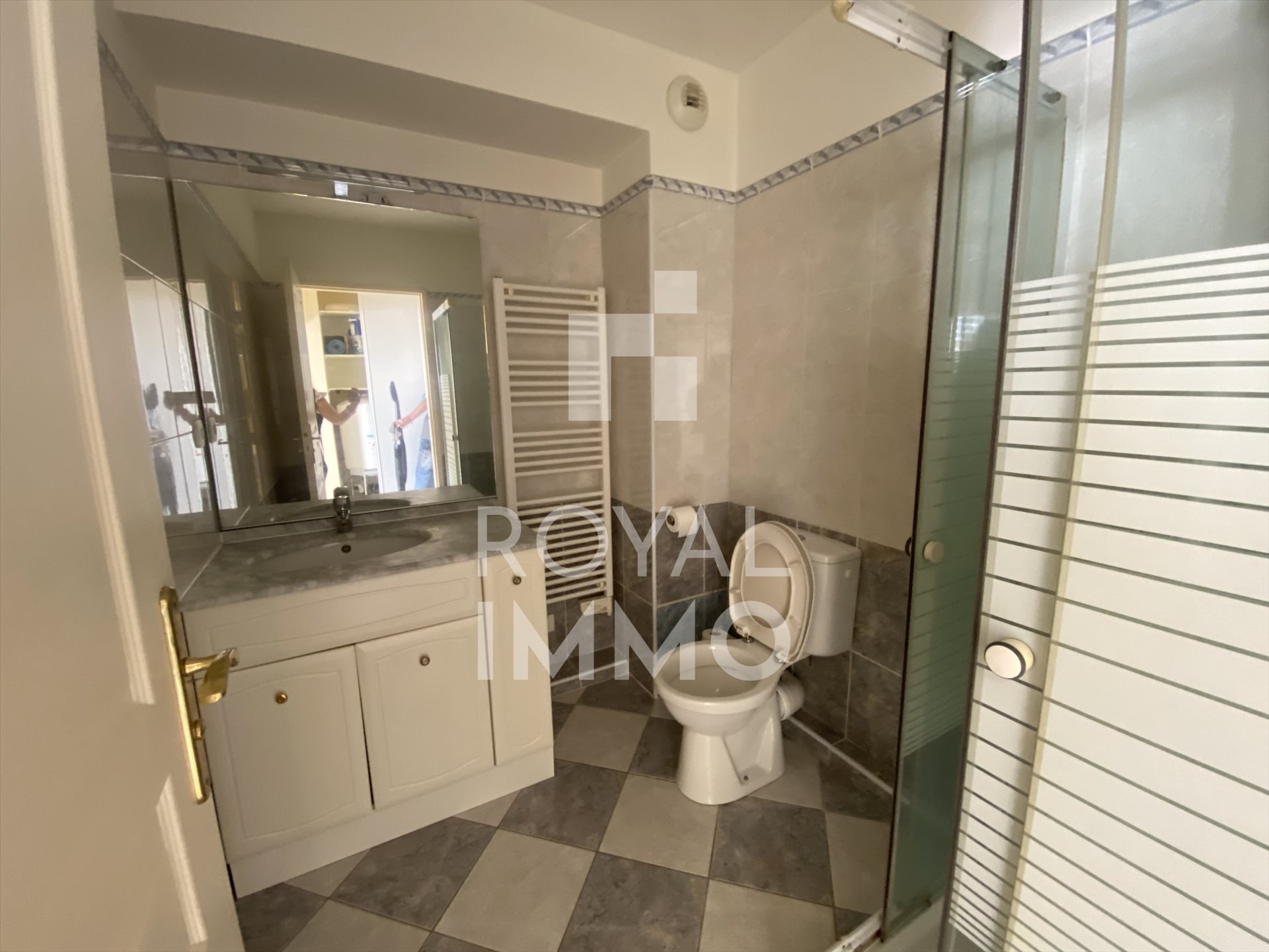 Appartement à louer, 24m², Toulon