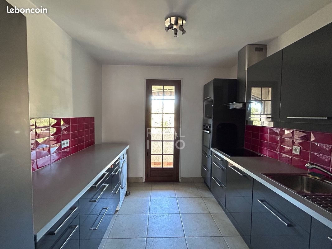 Appartement à louer, 65m², La Valette-du-Var