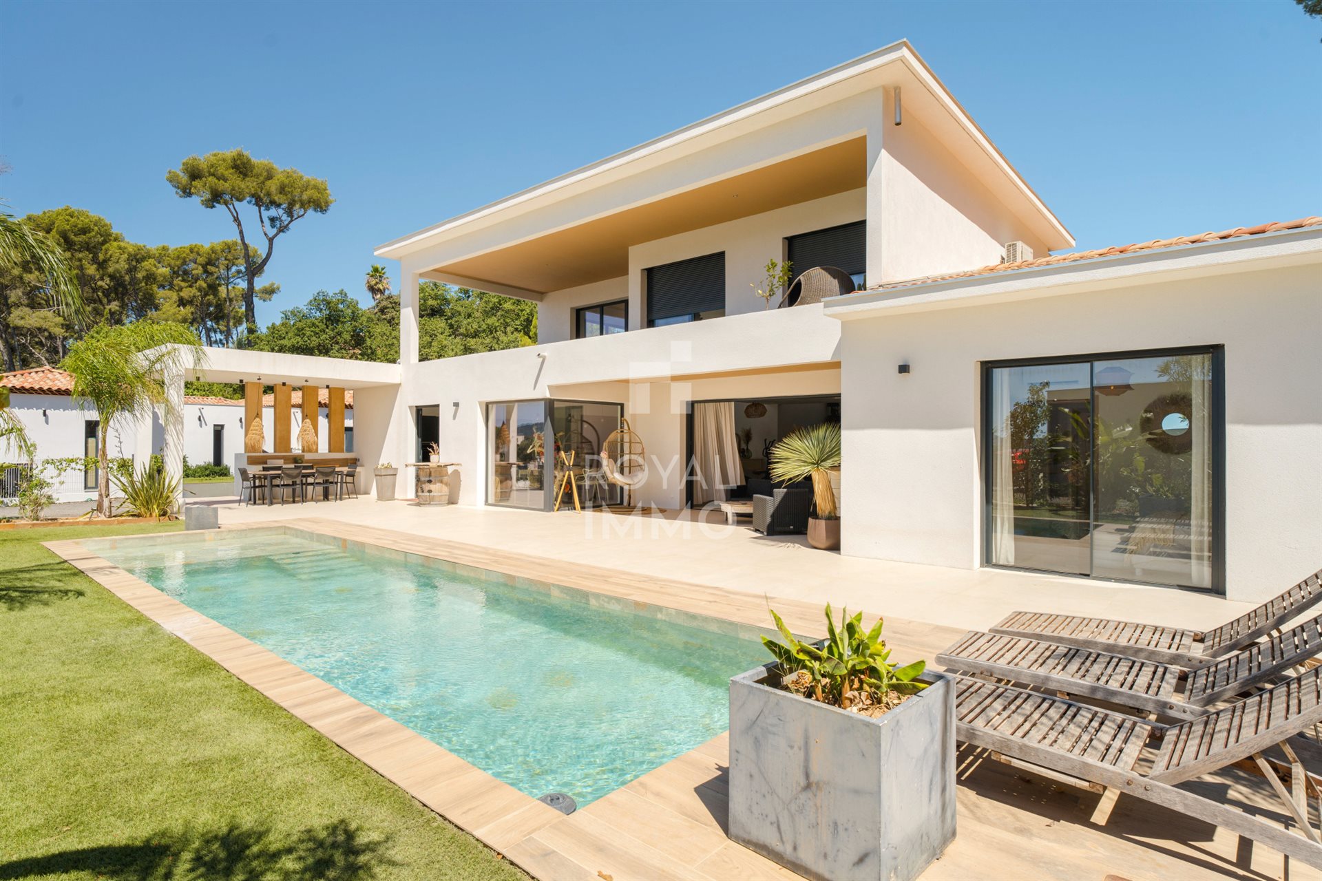 Maison à vendre, 255m², Ollioules