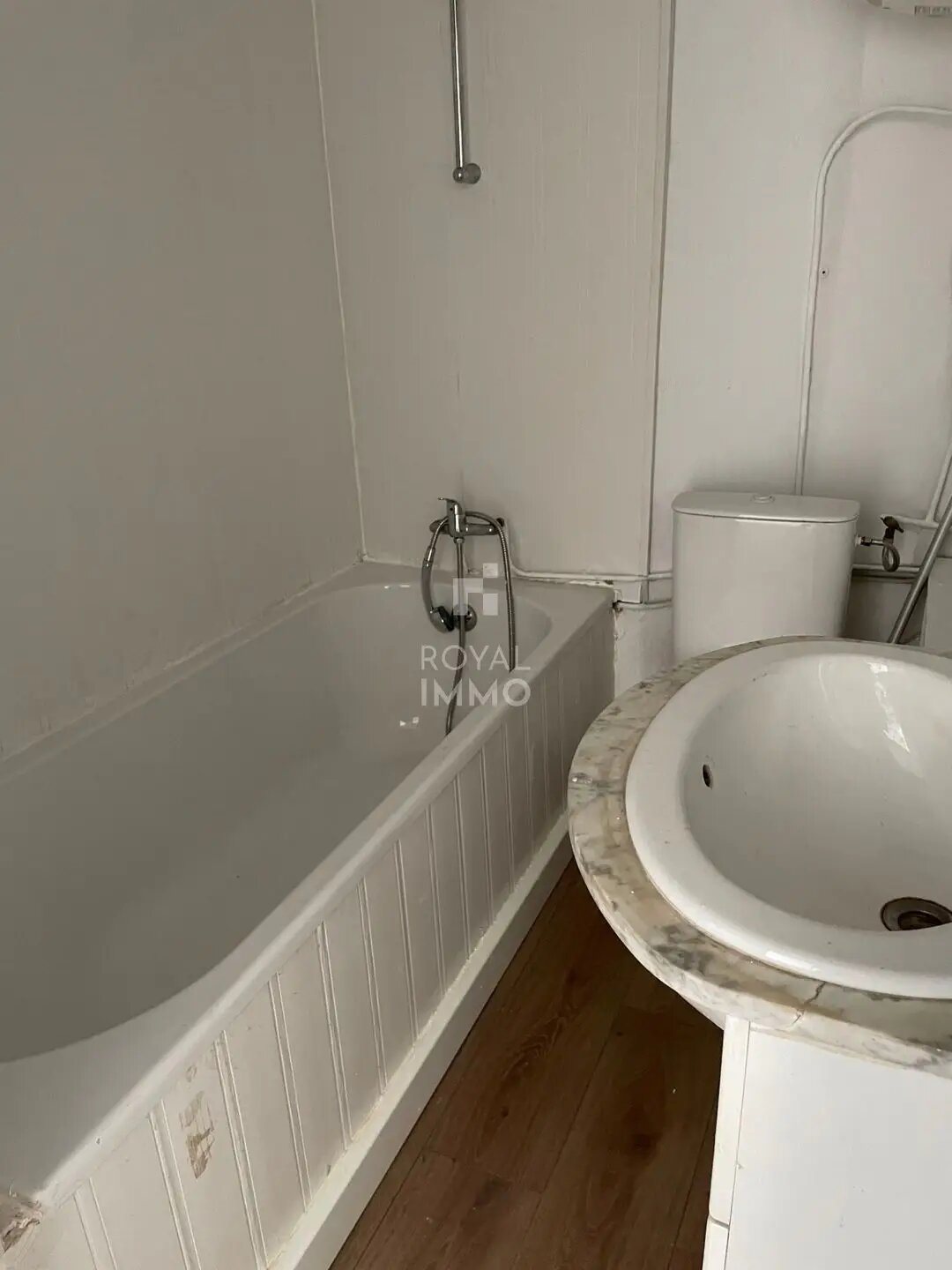 Appartement à louer, 25m², Toulon
