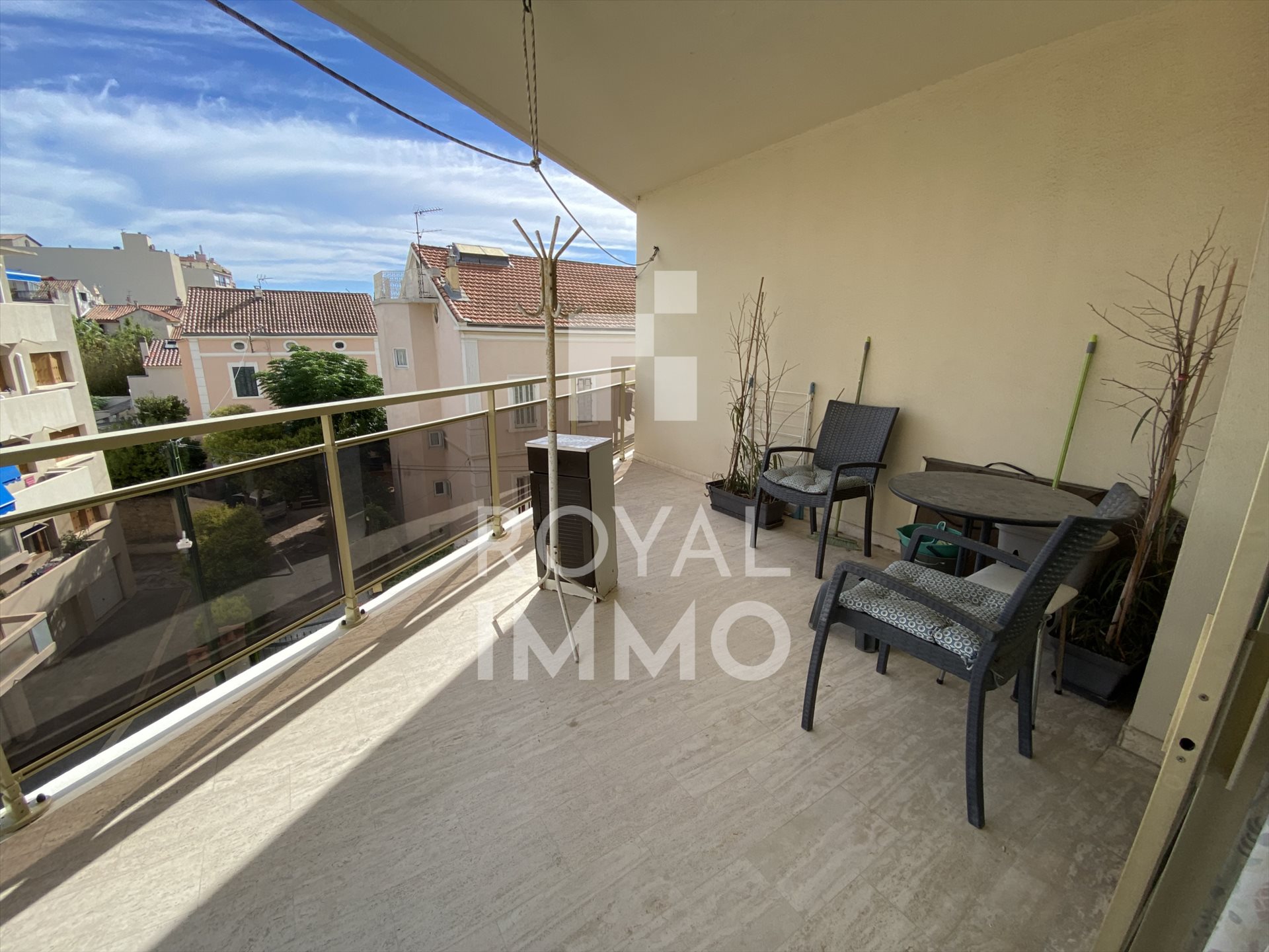 Appartement à louer, 27m², Toulon