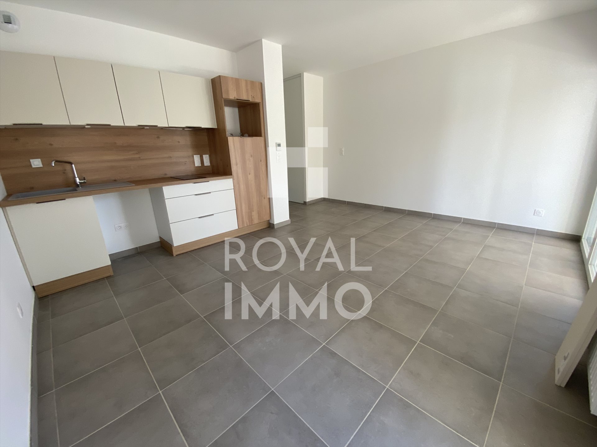 Appartement à louer, 30m², La Seyne-sur-Mer