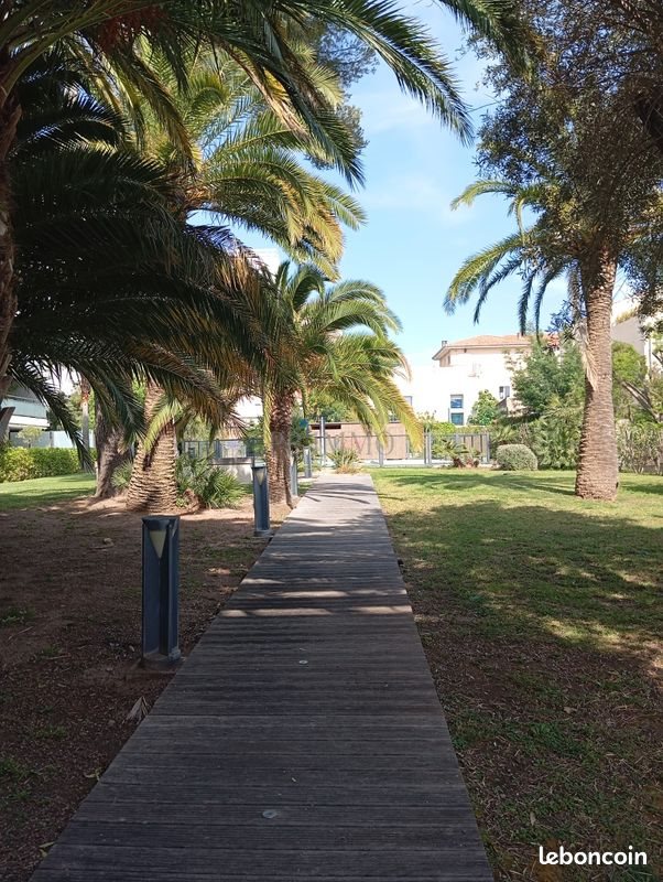 Appartement à louer, 38m², Saint-Raphaël