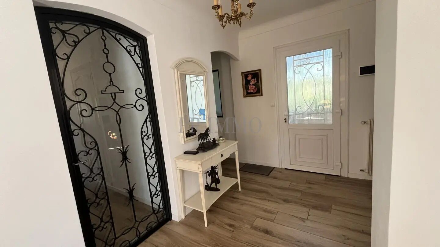 Maison à vendre, 200m², Saint-Raphaël