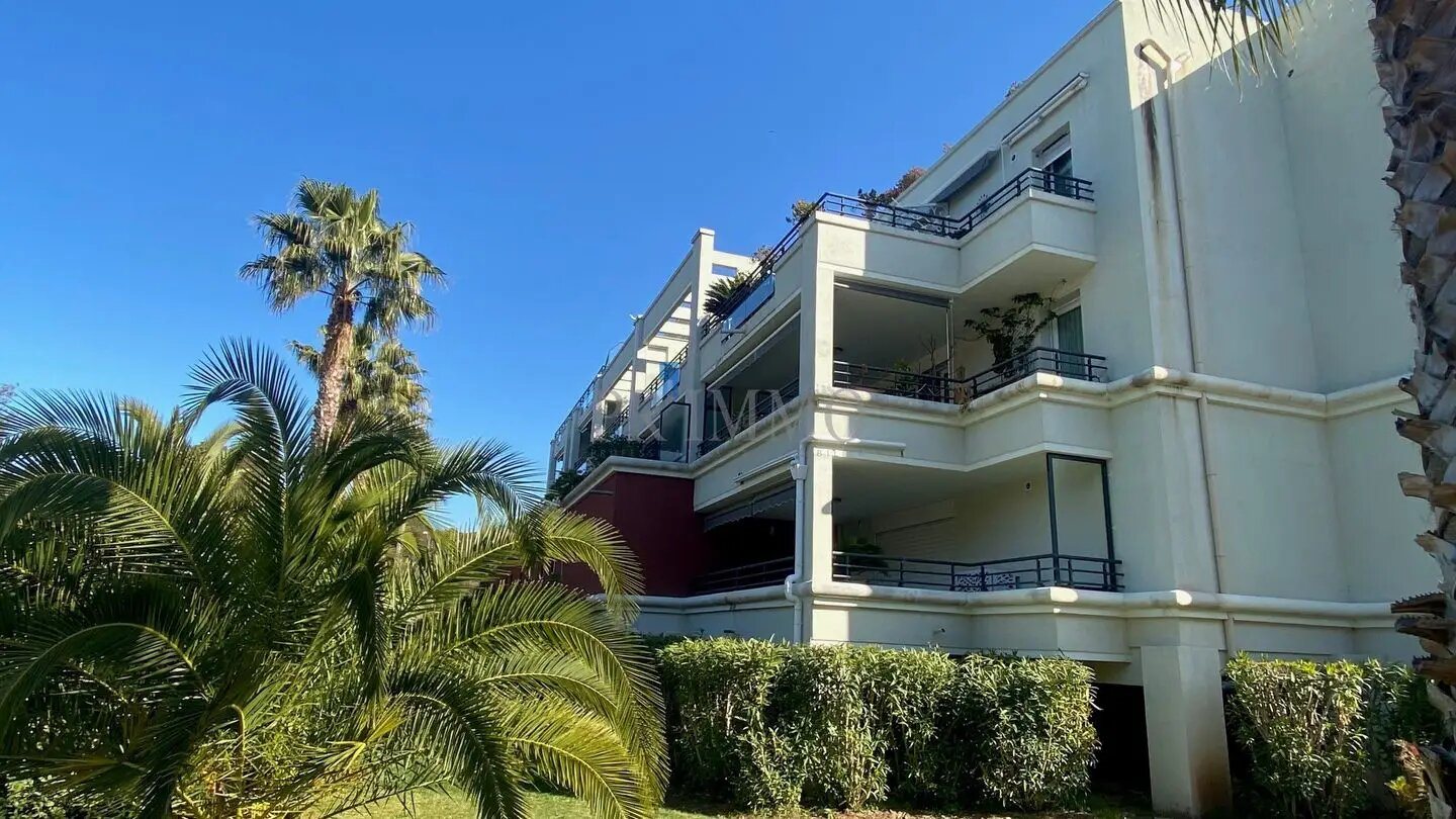 Appartement à louer, 87m², Saint-Raphaël