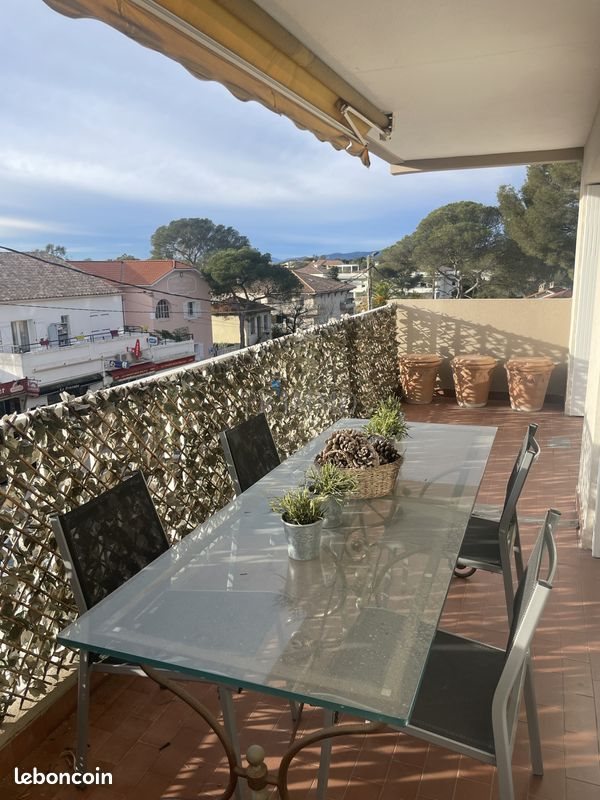 Appartement à louer, 72m², Saint-Raphaël
