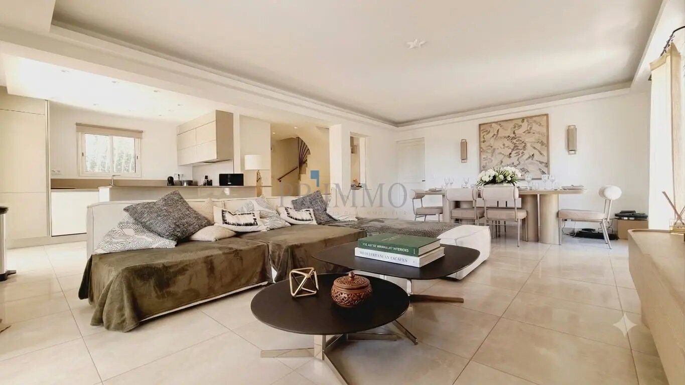 Maison à vendre, 128m², Saint-Raphaël