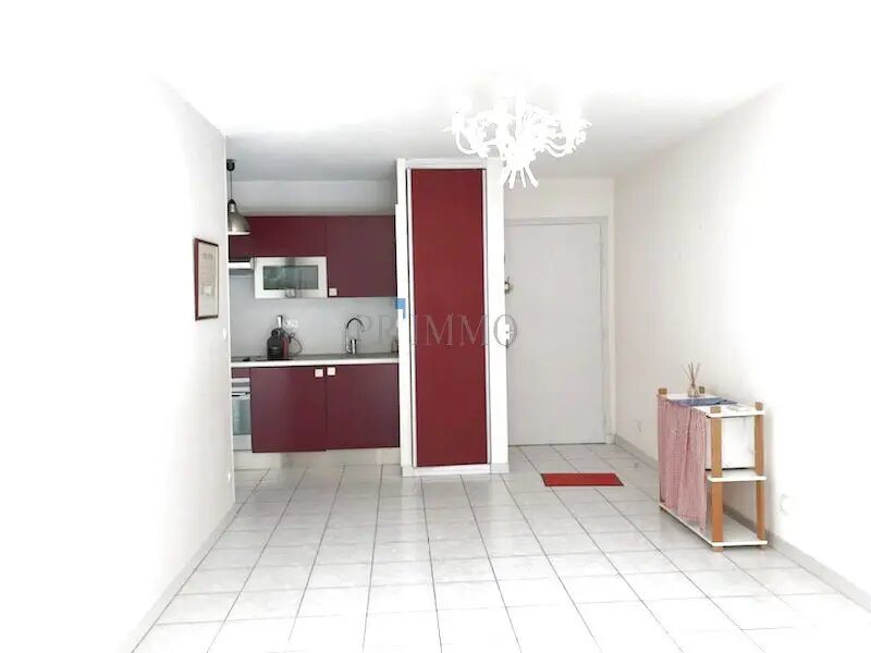 Appartement à louer, 37m², Saint-Raphaël