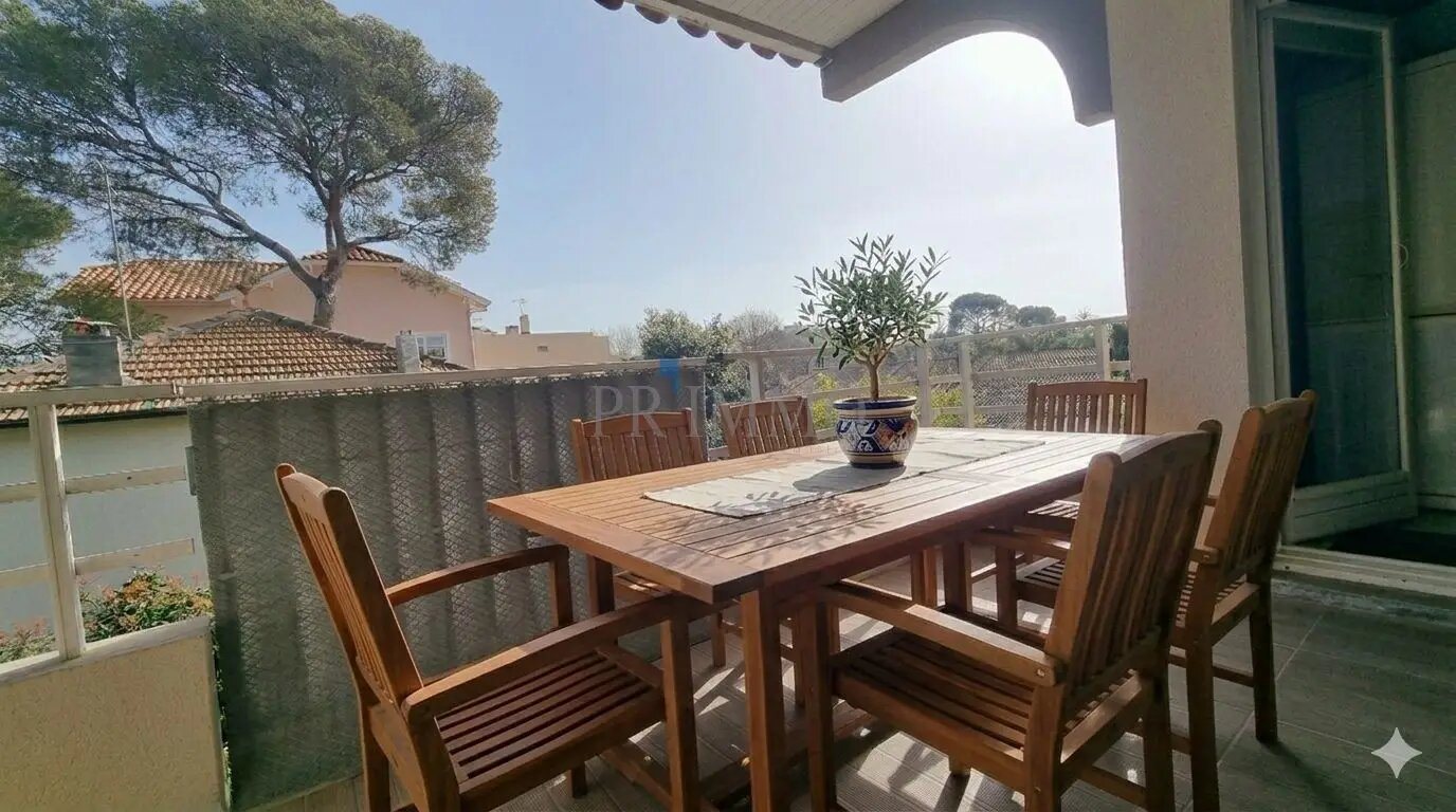 Appartement à vendre, 61m², Saint-Raphaël