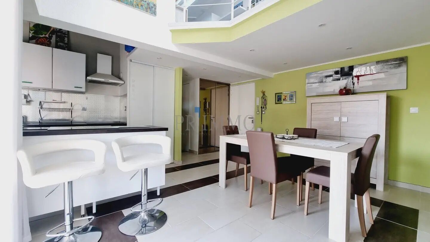 Appartement à vendre, 61m², Saint-Raphaël