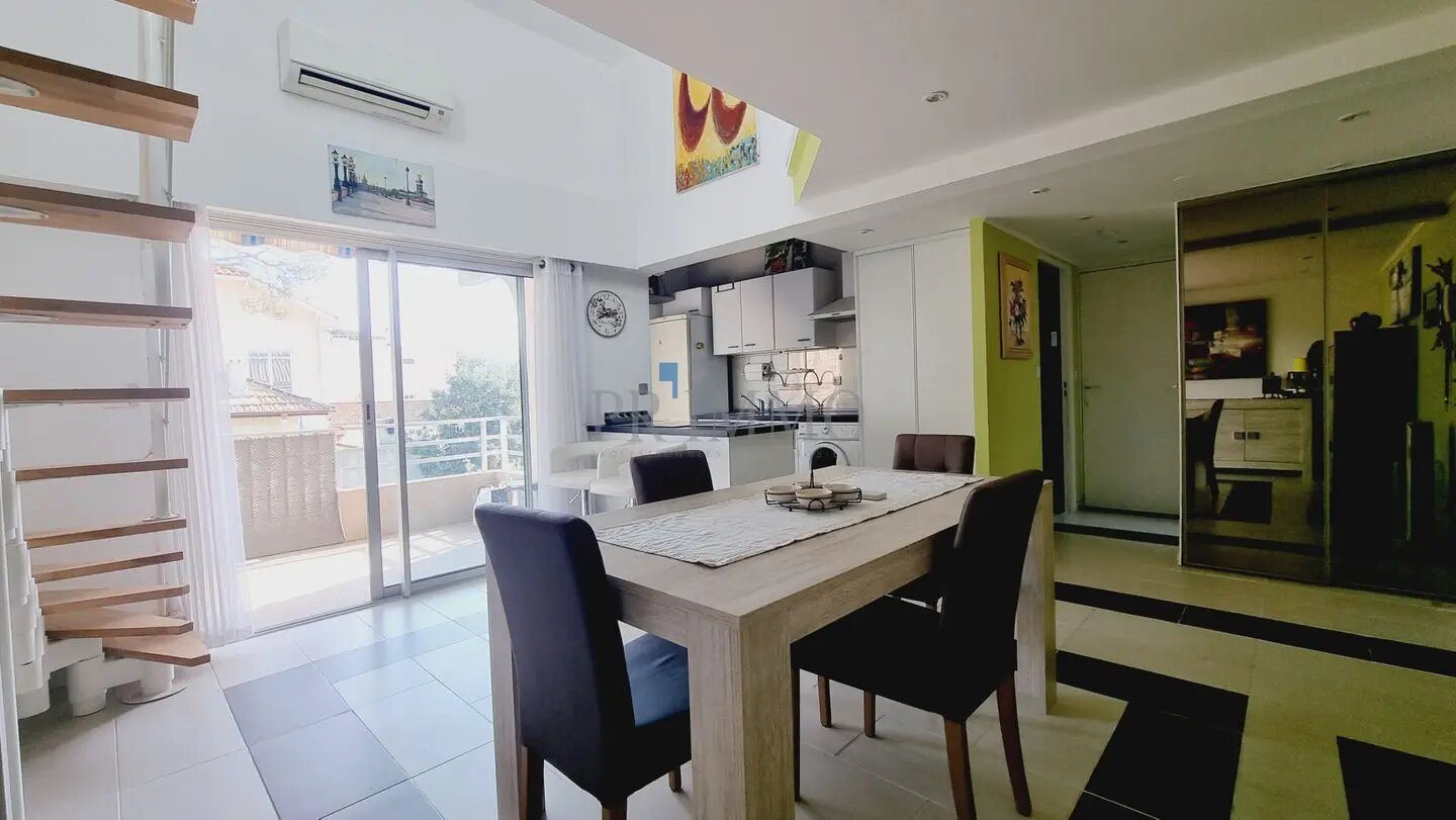 Appartement à vendre, 61m², Saint-Raphaël