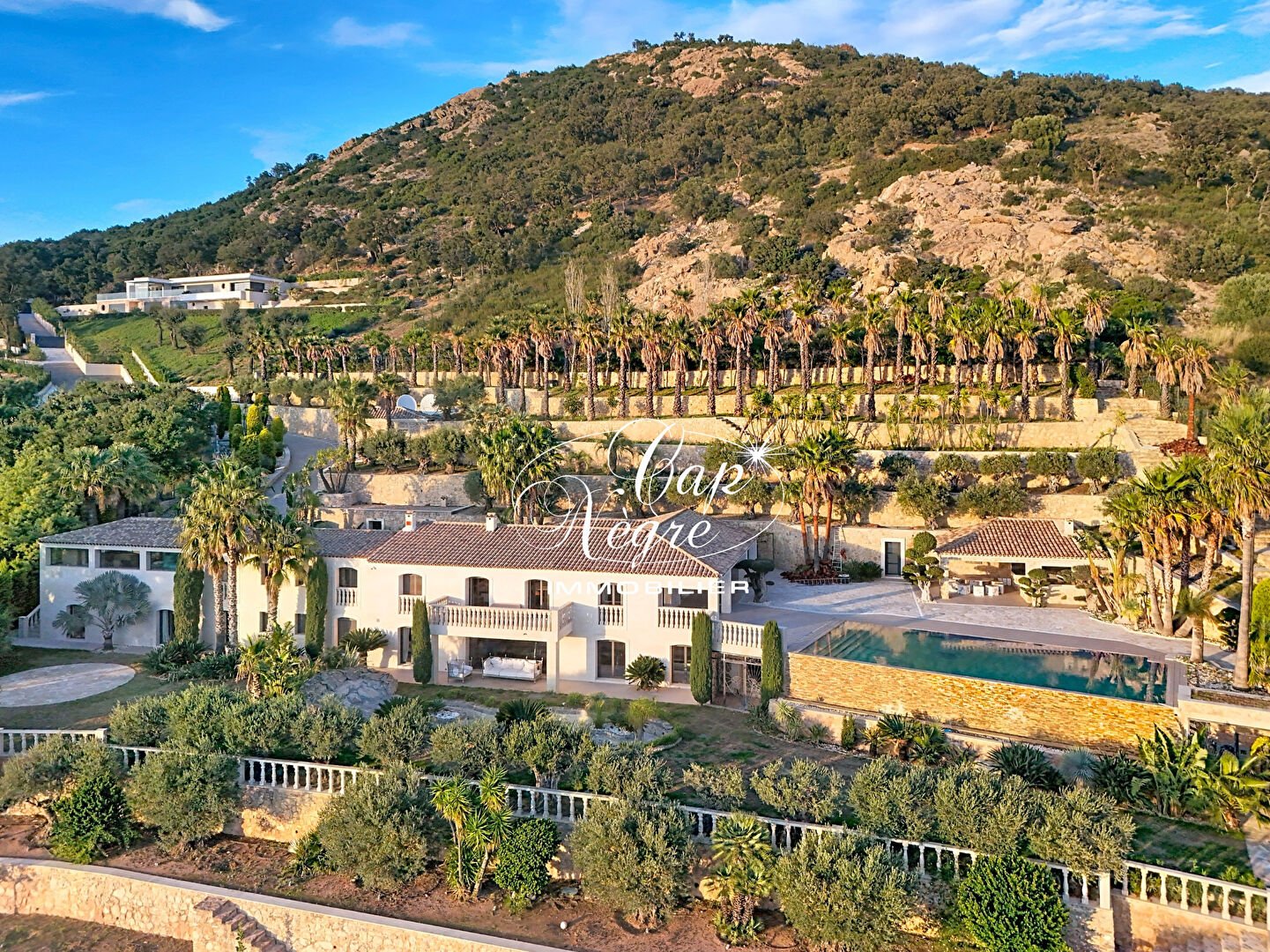 Maison à vendre, 580m², Grimaud