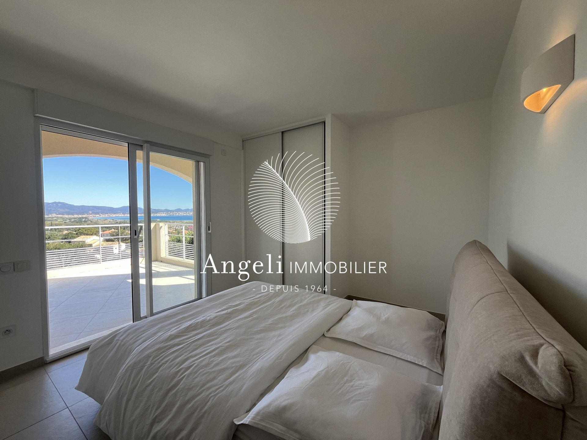 Maison à vendre, 200m², Saint-Aygulf