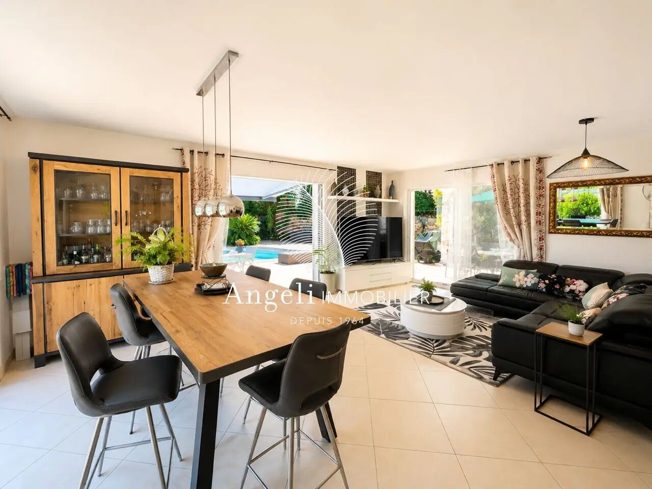 Maison à vendre, 220m², Fréjus