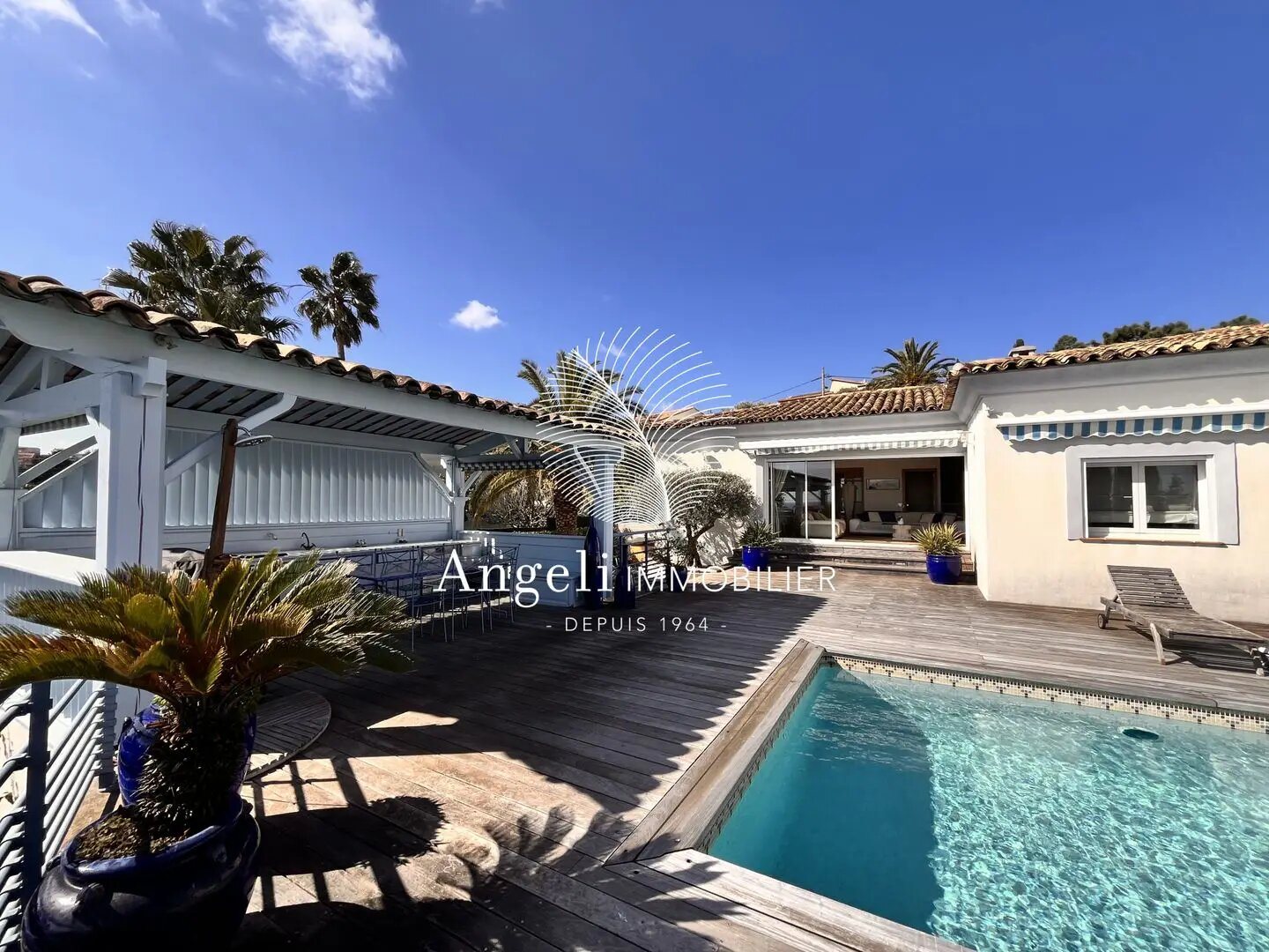 Maison à vendre, 200m², Fréjus