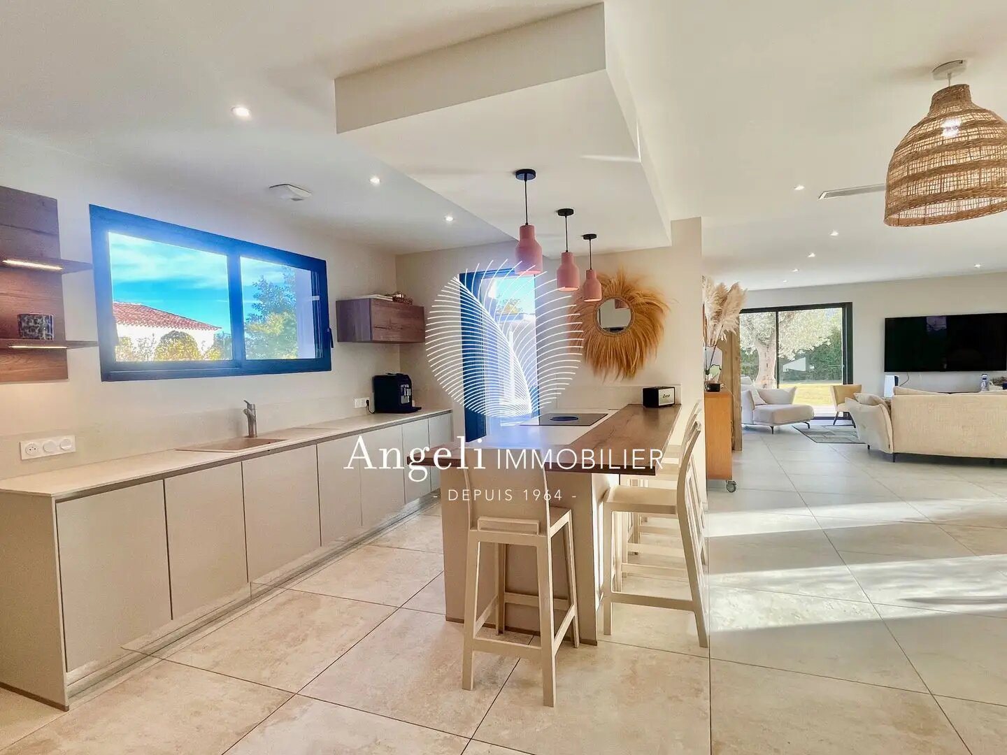 Maison à vendre, 200m², Fréjus