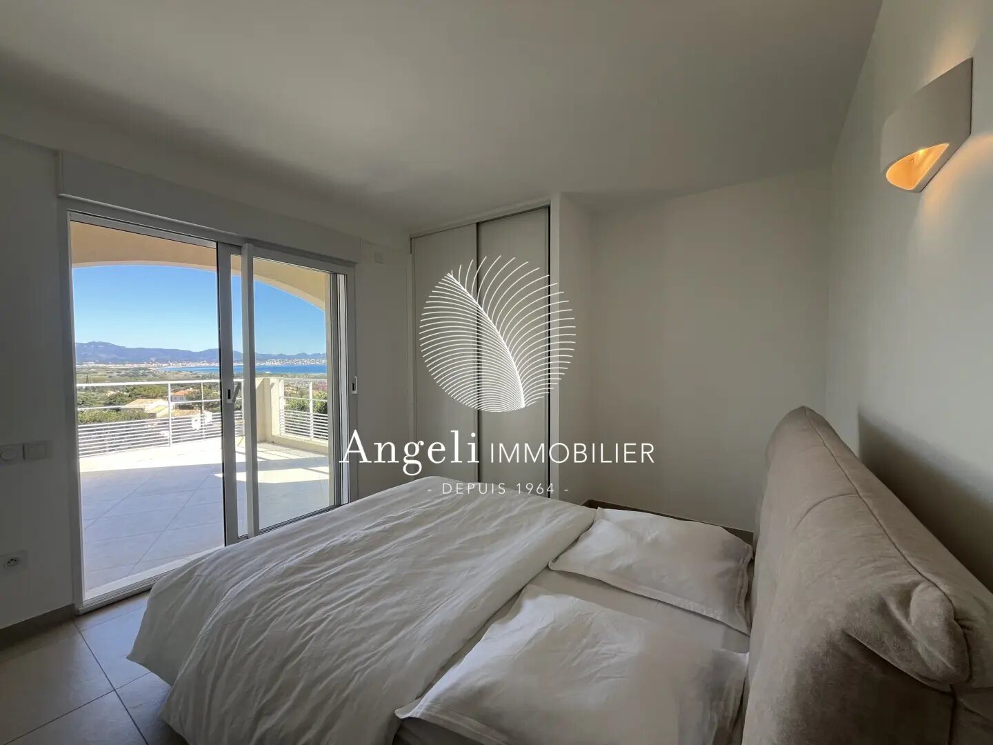 Maison à vendre, 200m², Fréjus