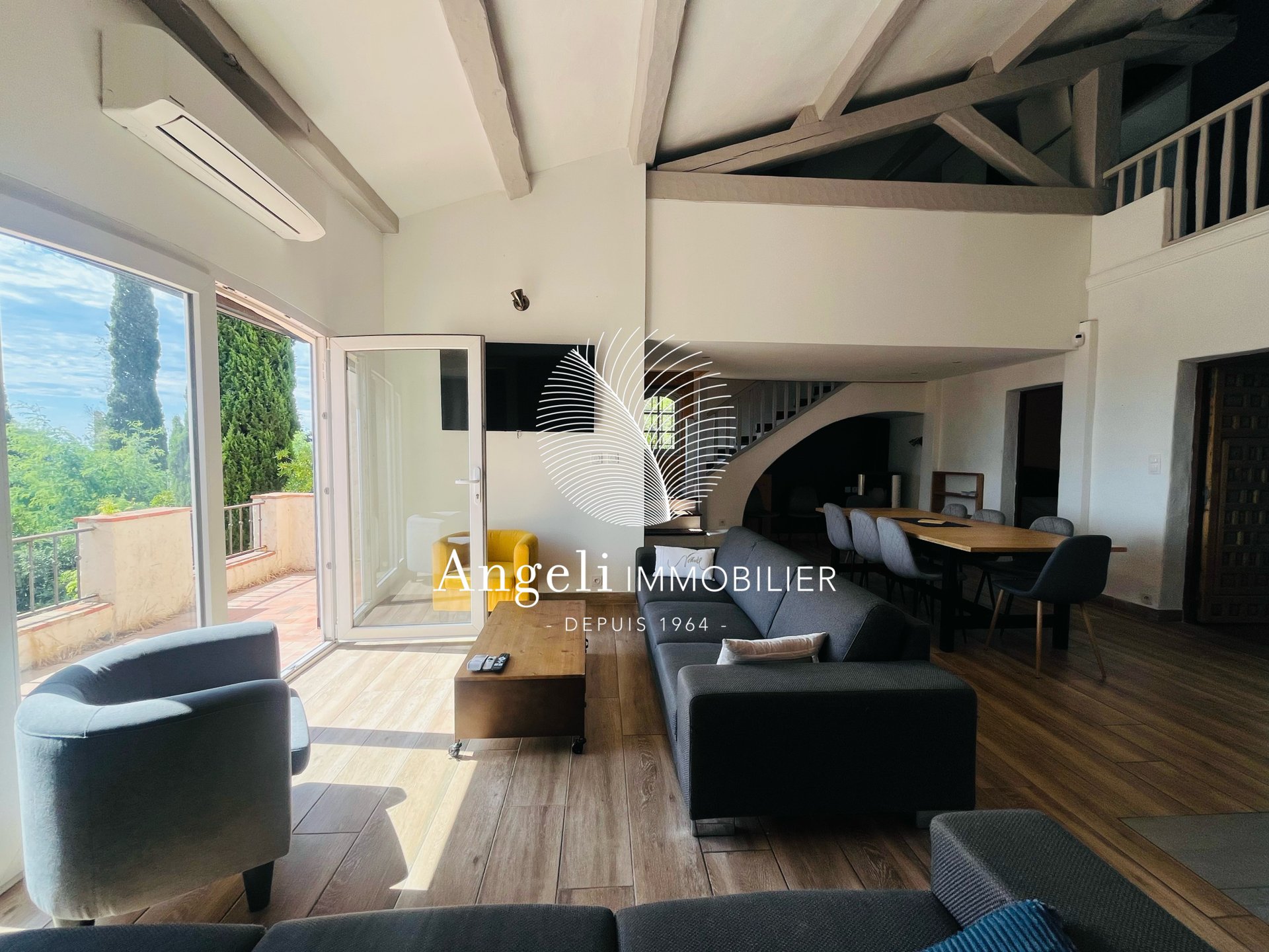 Maison à vendre, 215m², Saint-Aygulf