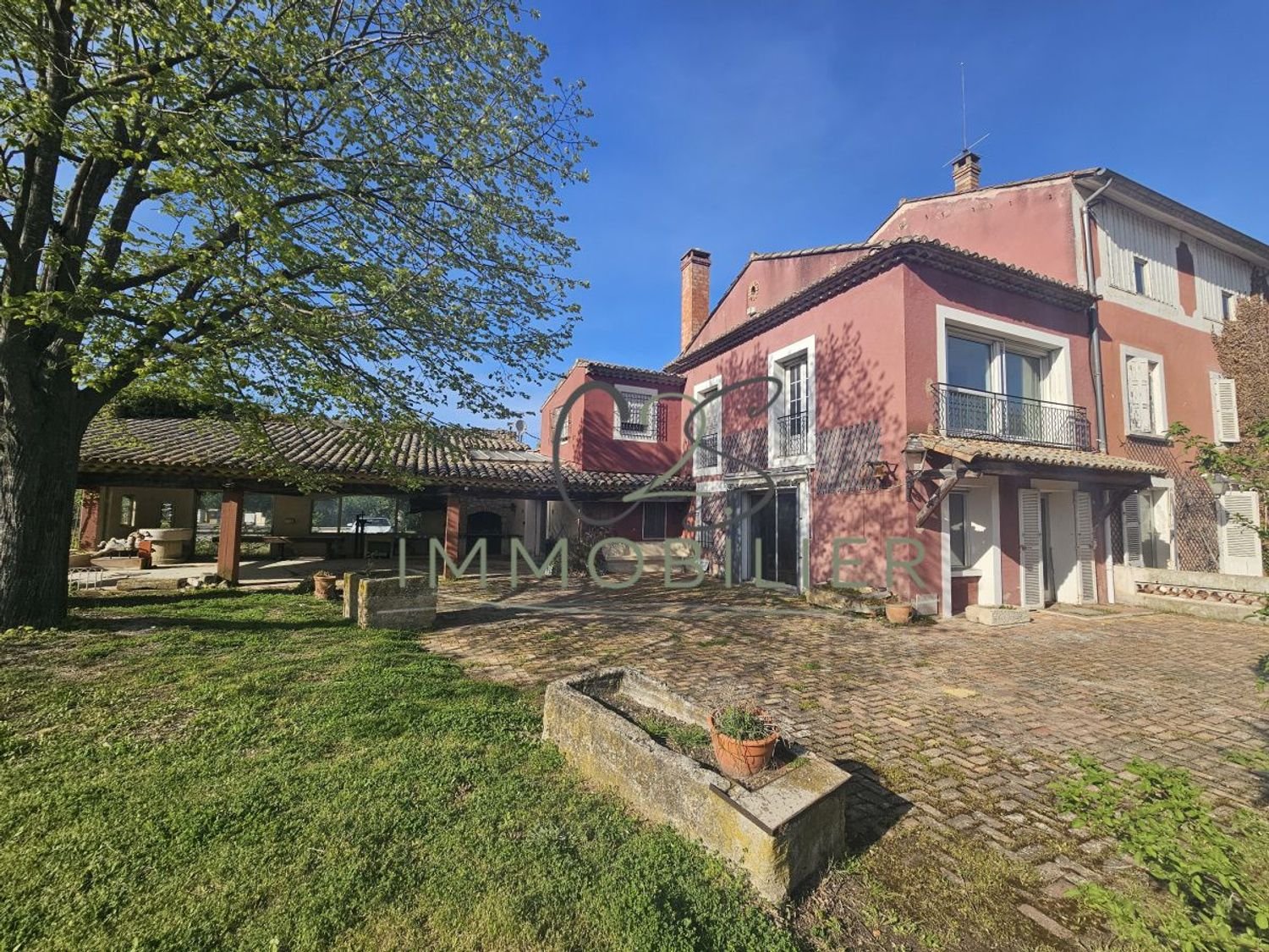 Maison à vendre, 295m², Châteauneuf-de-Gadagne