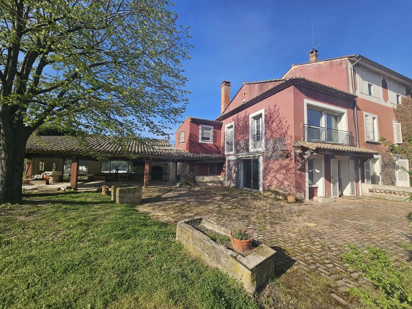 Maison à vendre, 295m², Châteauneuf-de-Gadagne