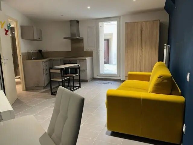 Appartement à vendre, 21m², Châteauneuf-de-Gadagne