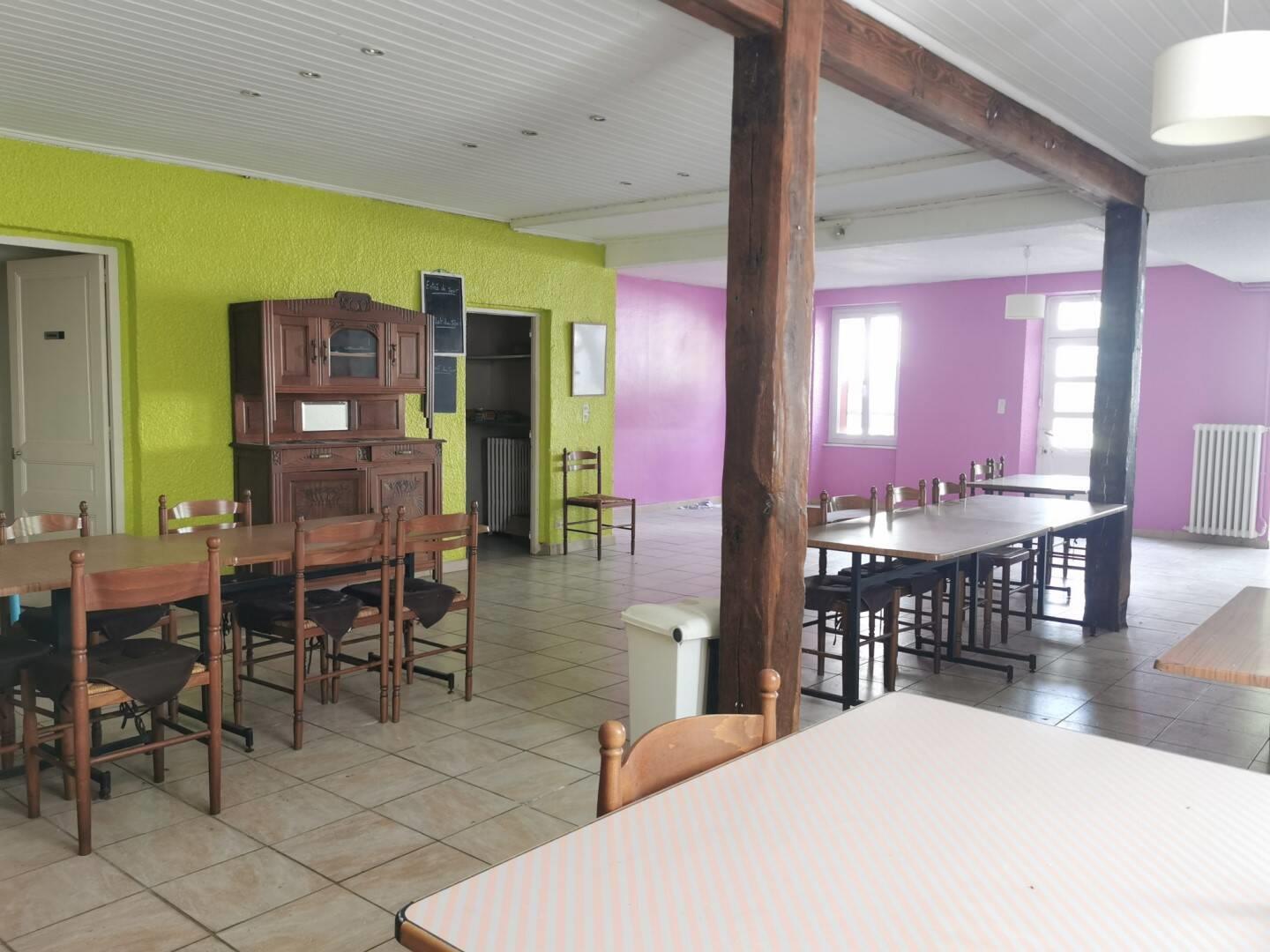 Maison à vendre, 300m², Compreignac
