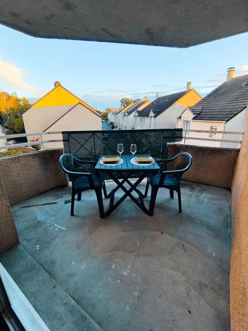 Appartement à louer, 34m², Évry-Courcouronnes