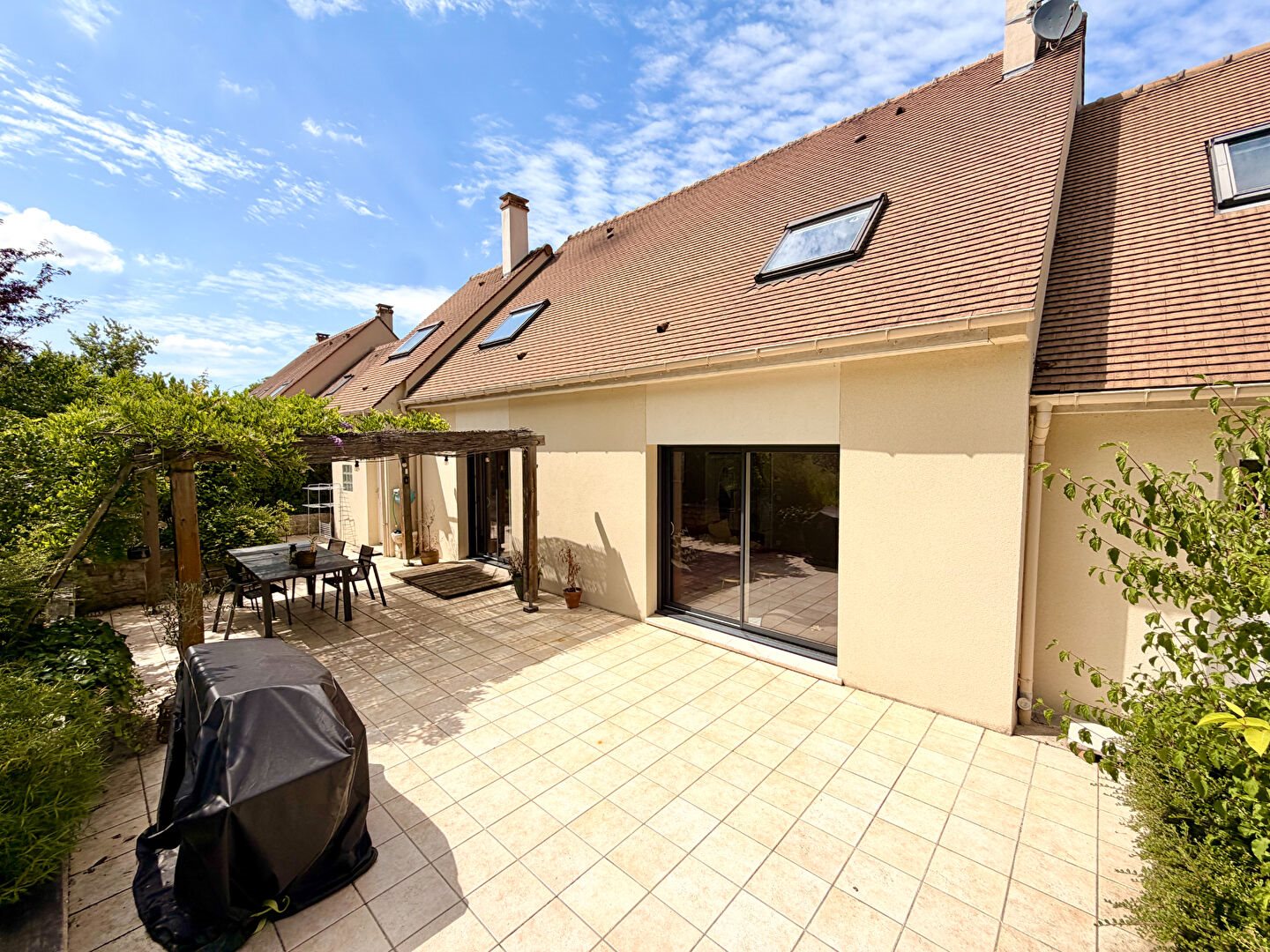Maison à vendre, 155m², Le Val-Saint-Germain