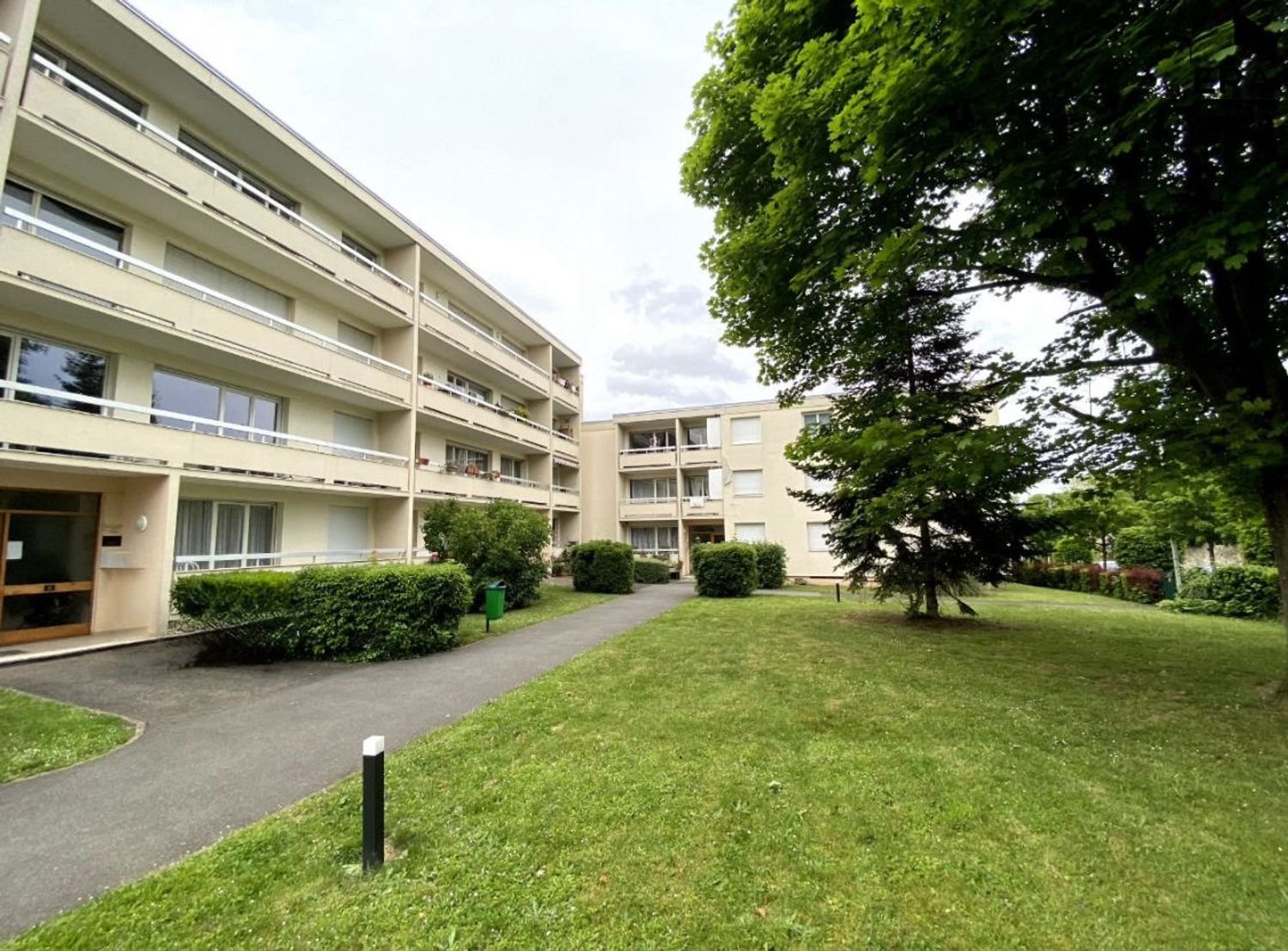 Appartement à vendre, 82m², Evry